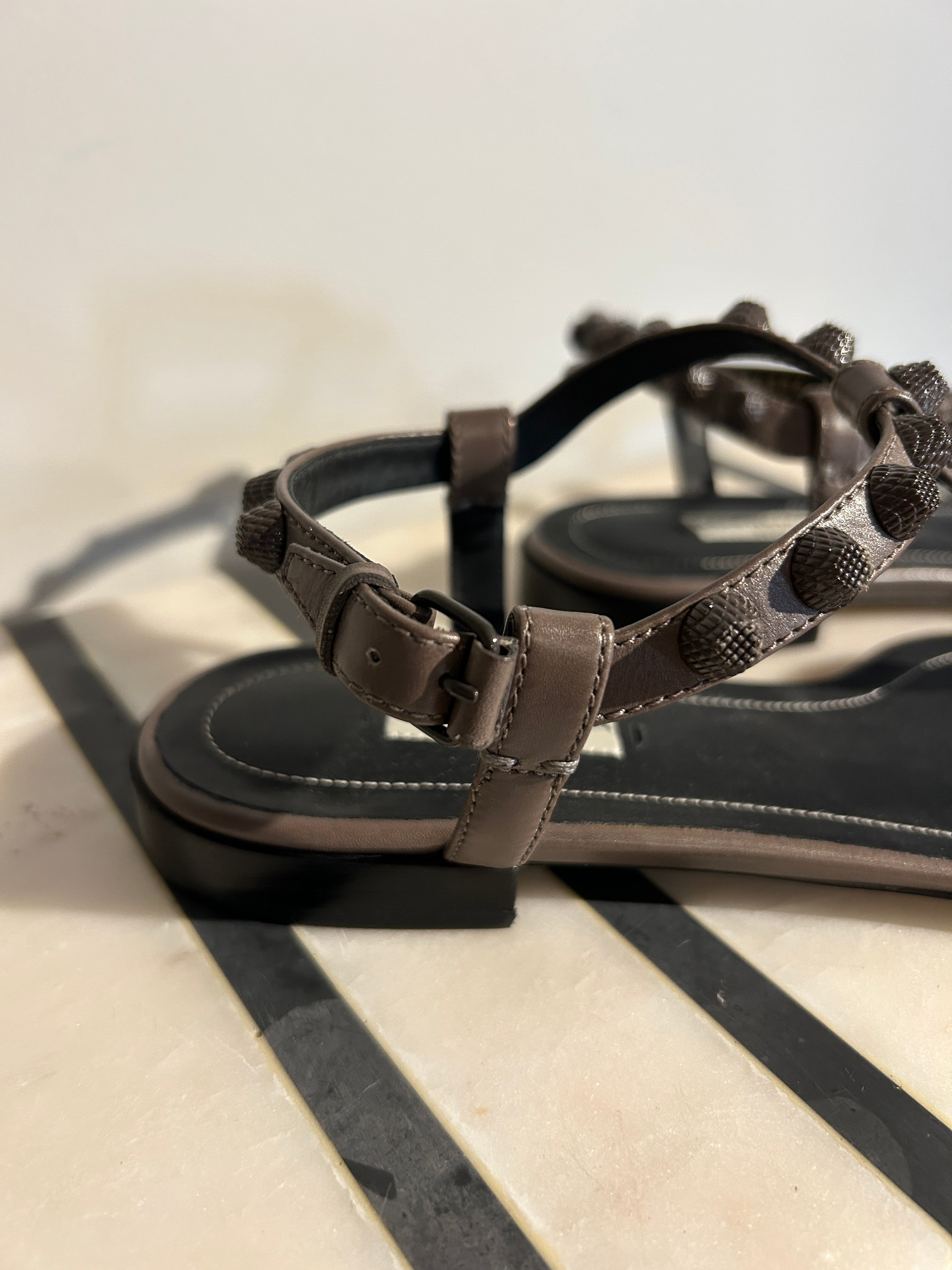 Balenciaga Arena Sandals Women Size 35.5 | Luxury Designer Leather Slide Sandals for Summer Outfits & Beach Vacations