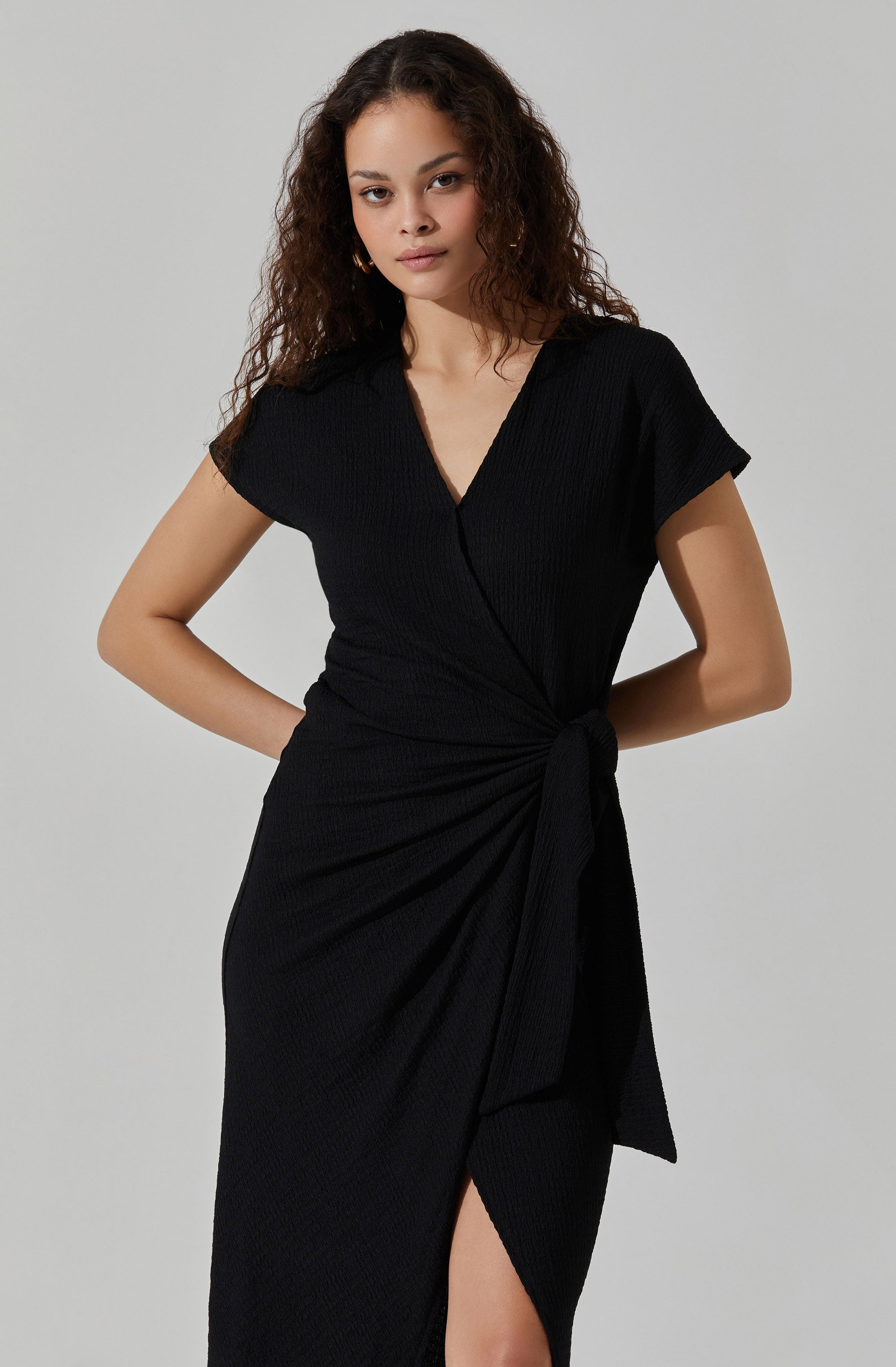 Stylish Knit Wrap Midi Dress for Women - Comfortable & Flattering Fit - Perfect for Casual Outings, Date Nights & Office Wear