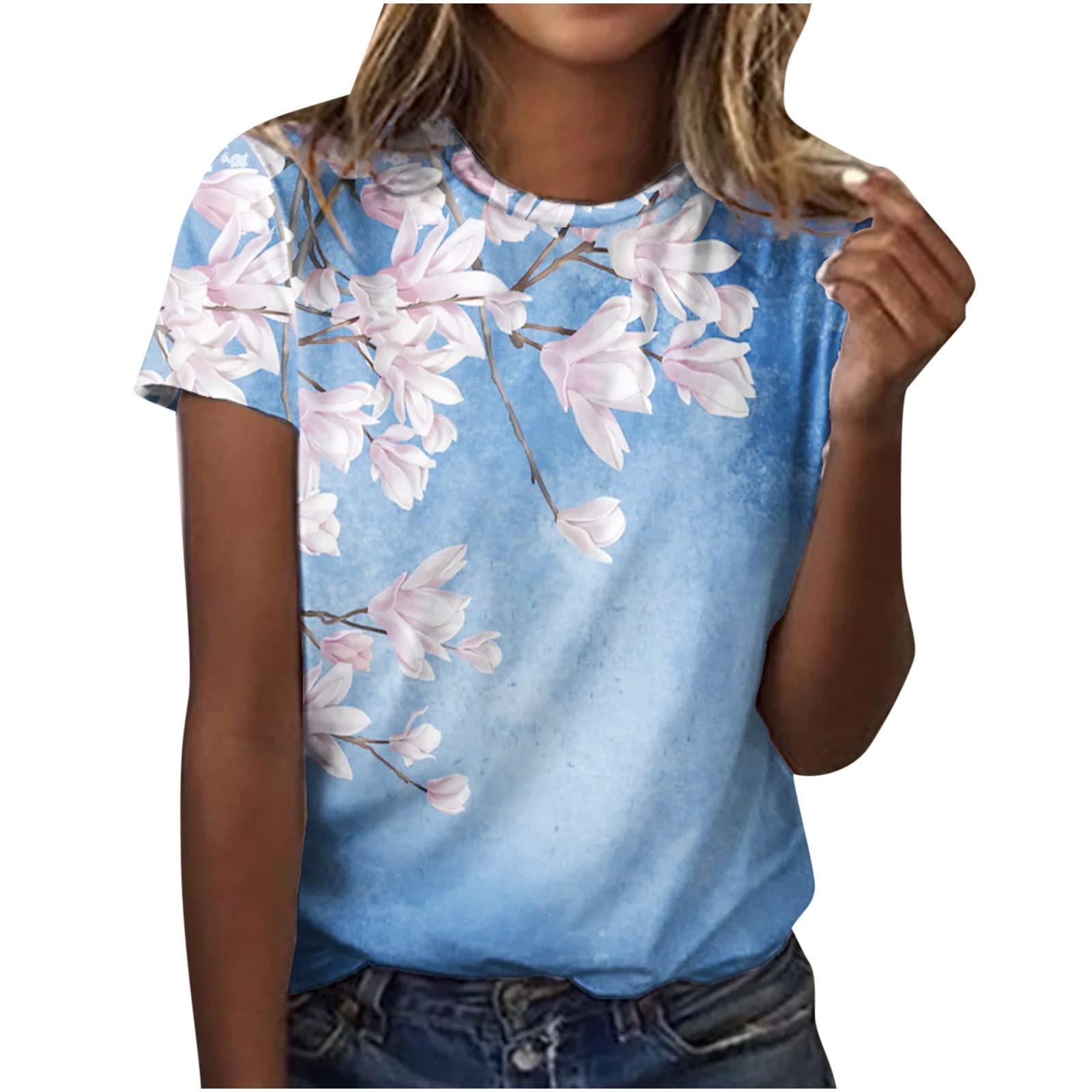 Trendy Summer Women's Crewneck T-Shirts - Casual Loose Fit Short Sleeve Blouses for Women | Comfortable & Cute Tunic Tops for Everyday Wear, Beach Outings & Weekend Errands