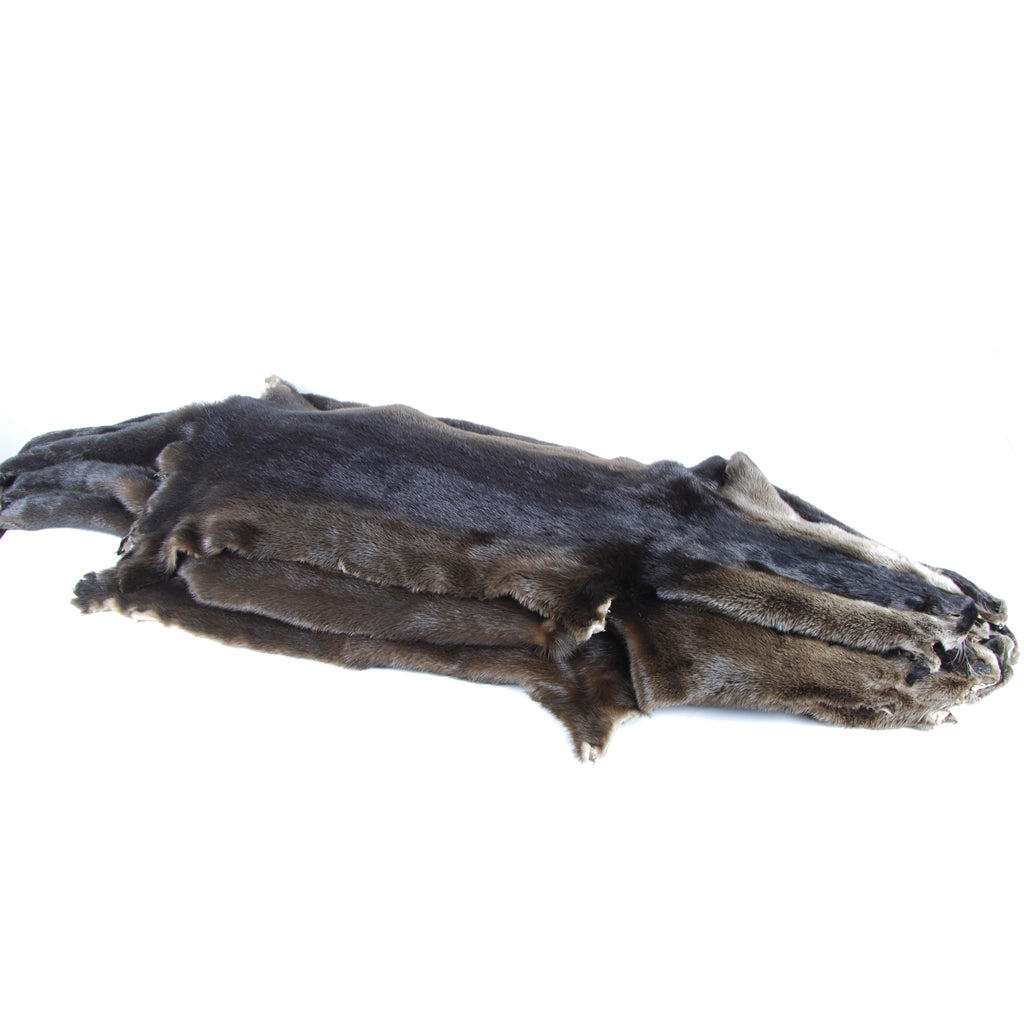 Premium Otter Skins 3XL - High-Quality Waterproof and Durable Outerwear for Outdoor Adventures, Hunting, and Cold Weather Activities