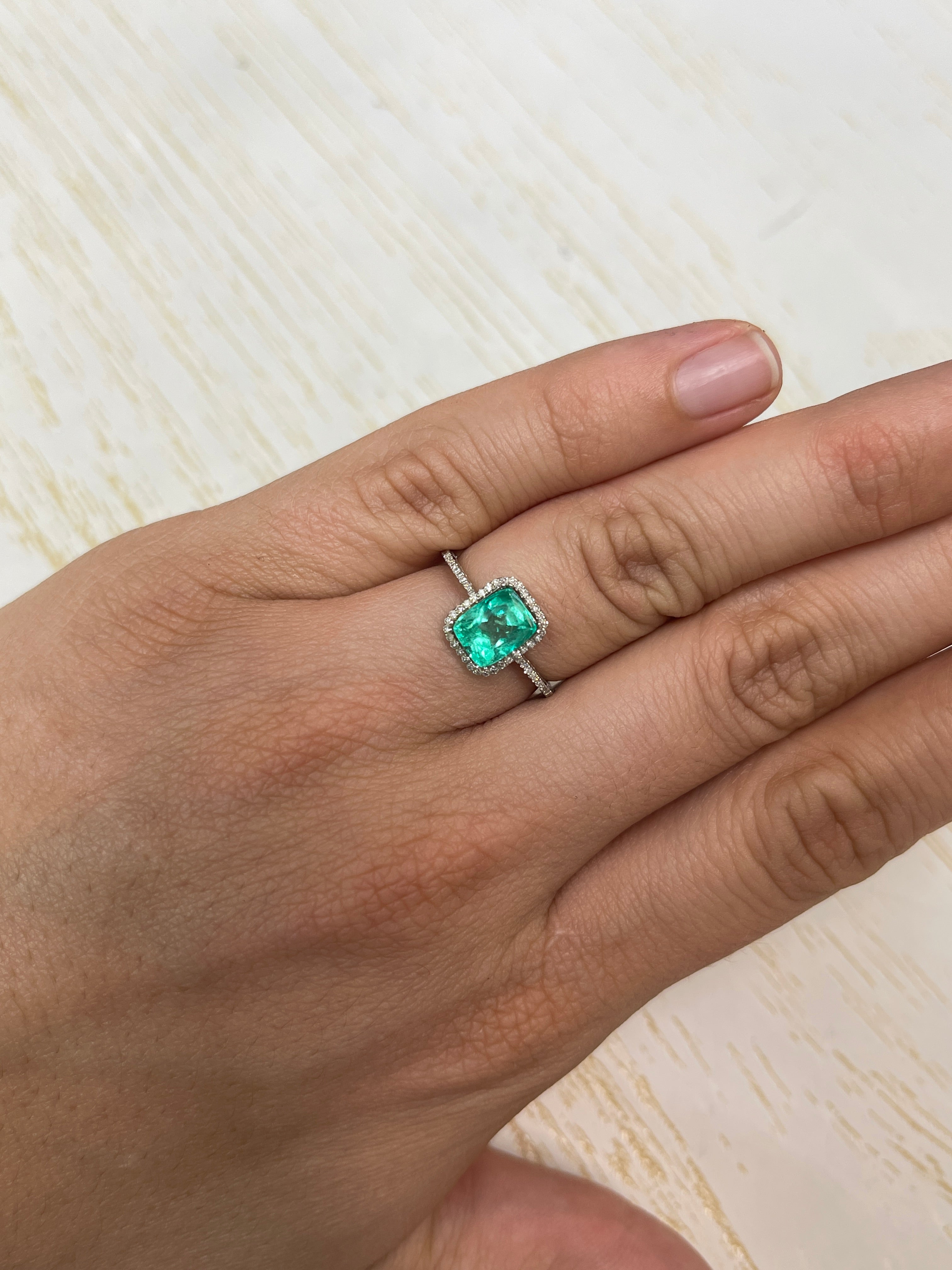 1.81 Carat 8x6mm VVS Green Natural Loose Colombian Emerald - Elongated Cushion Cut Gemstone for Jewelry Making & Engagement Rings