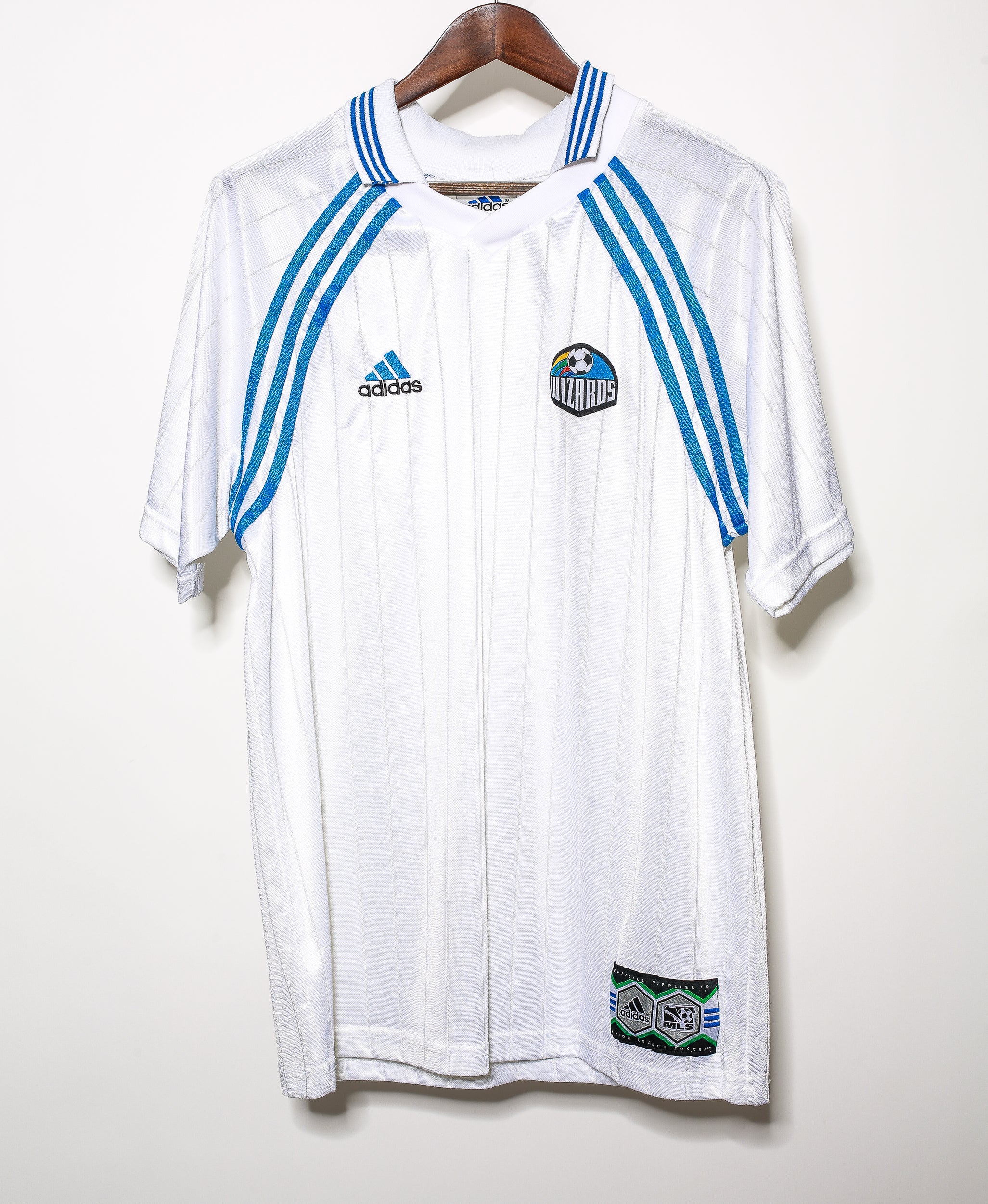 2000 Kansas City Wizards Away Jersey (Size L) - Vintage Soccer Shirt for Fans & Collectors - Perfect for Games, Parties & Sports Memorabilia Display