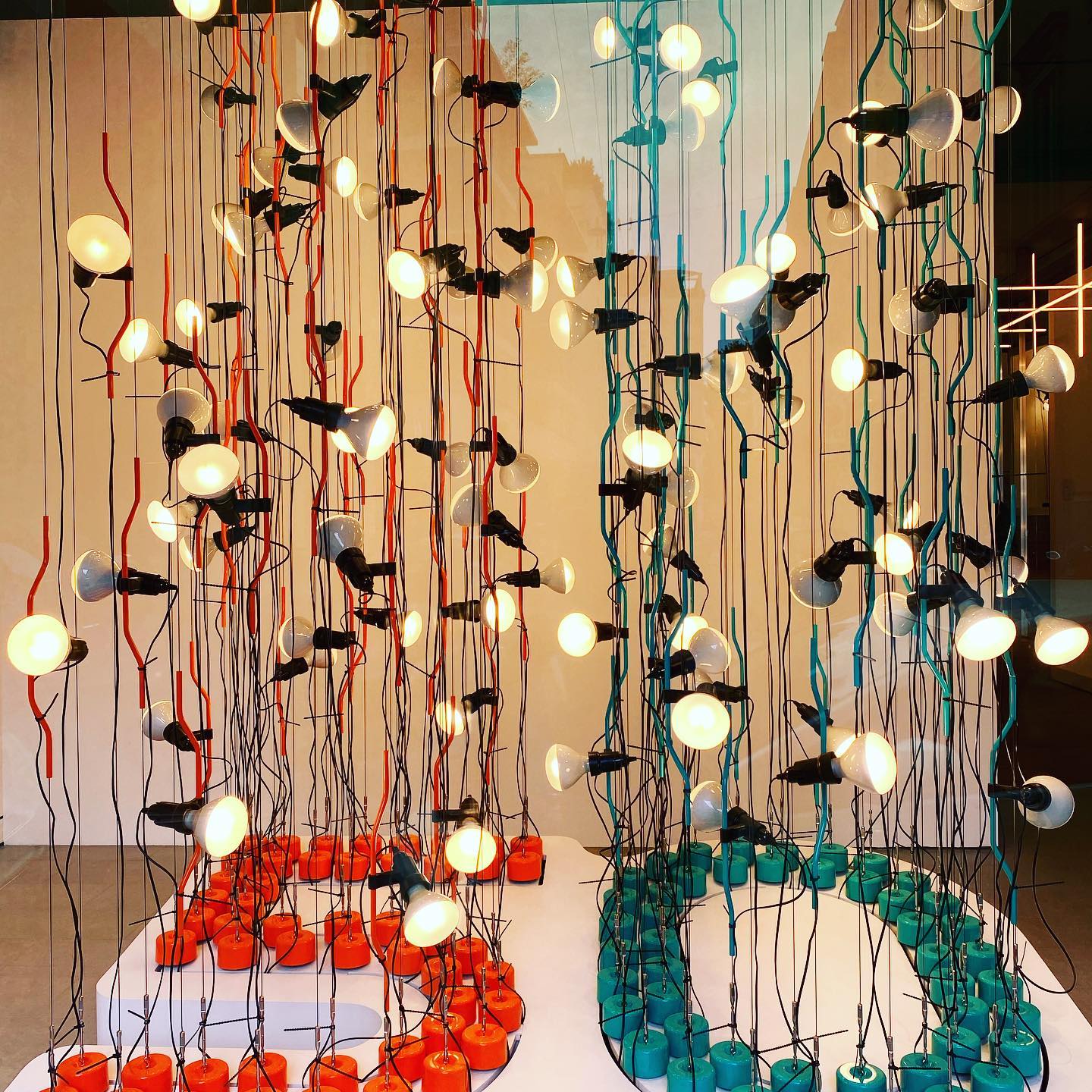 Modern Parentesi Pendant Light - Adjustable Hanging Fixture for Kitchen Island, Dining Room & Bedroom Lighting