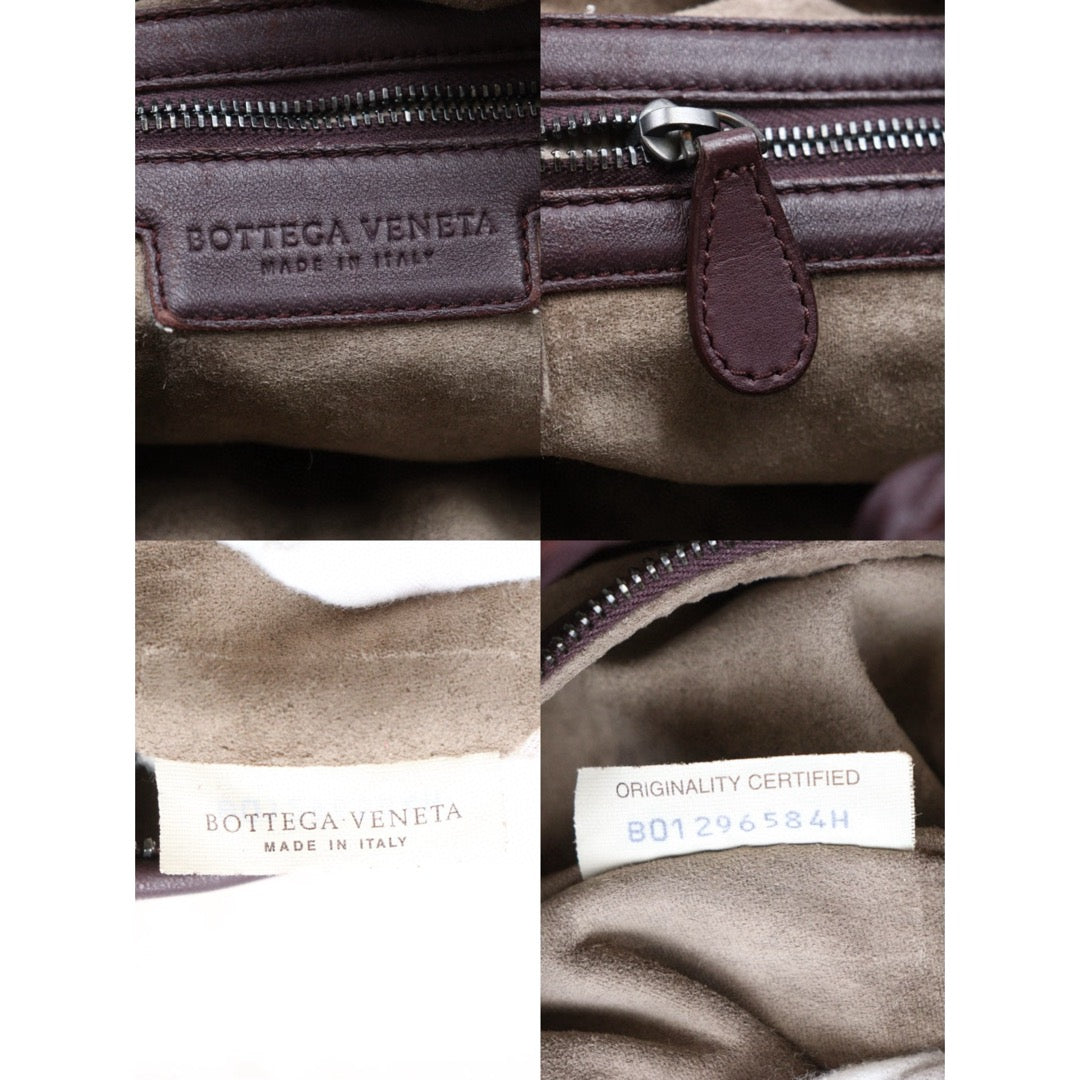 Bottega Veneta P25041401 Leather Crossbody Bag - Pre-Owned Luxury Handbag for Women | Perfect for Date Nights, Office & Travel Accessories