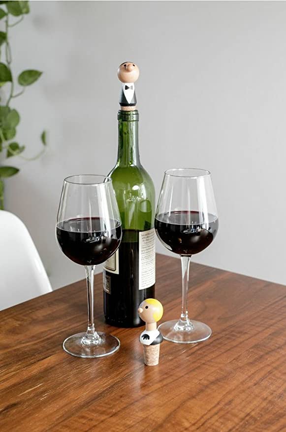 Premium Wine Bottle Stoppers Set - Airtight Silicone & Wooden Cork Stoppers for Wine, Champagne, and Liquor Bottles - Perfect for Home Bars, Parties, and Gifts