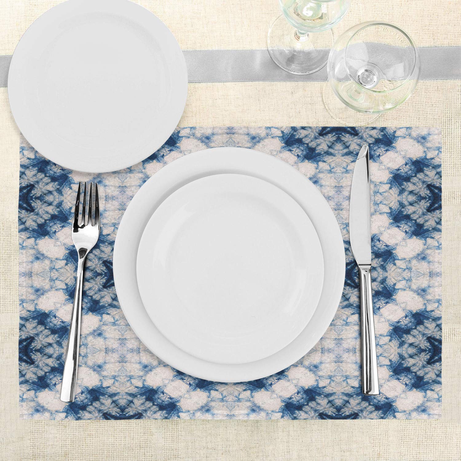 Ambesonne Ethnic Placemats Set of 4 - Tie Dye Print Symmetric Design Washable Fabric Table Mats for Dining Room, Kitchen & Home Decor - Blue Grey Standard Size Place Mats for Everyday Meals & Dinner Parties
