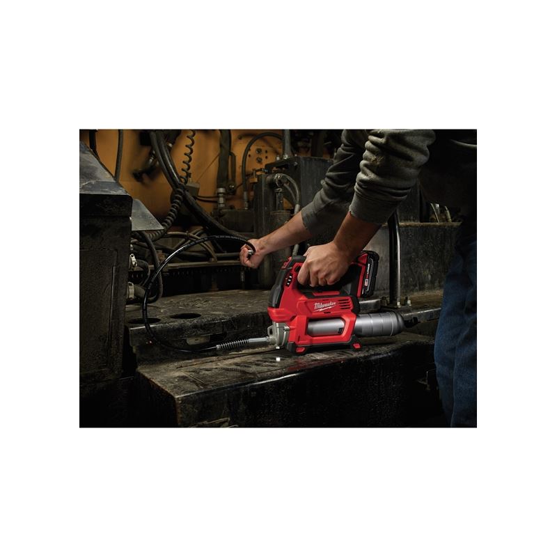 18V Cordless Grease Gun Kit with 2 Batteries - 22CT M18 2-Speed Lithium-Ion Grease Gun (2646) - Perfect for Automotive, Industrial & Heavy Equipment Maintenance