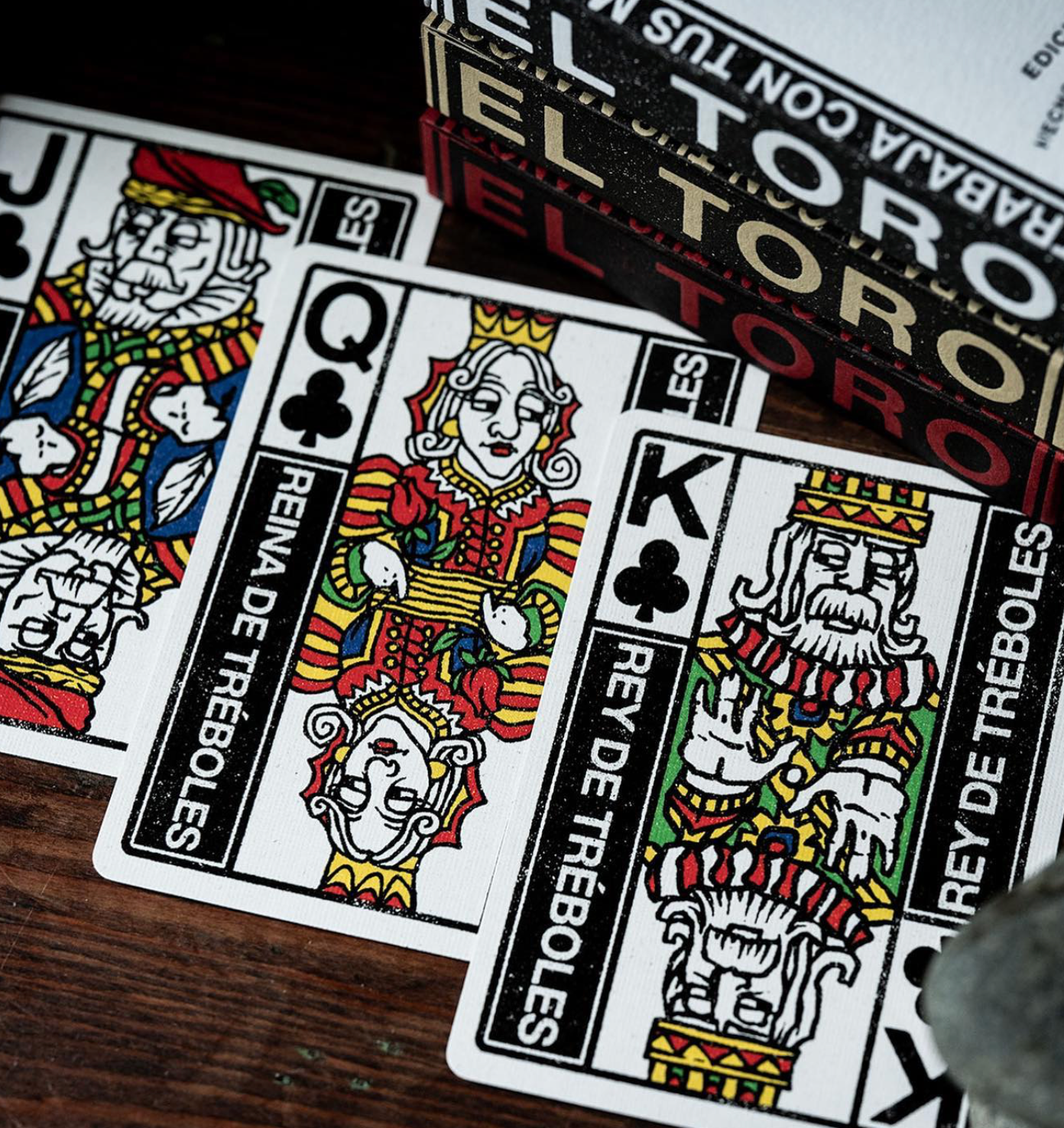 El Toro Premium Playing Cards - High-Quality Poker Cards for Magic Tricks, Card Games & Collectibles - Perfect for Poker Nights, Casino Parties & Family Gatherings