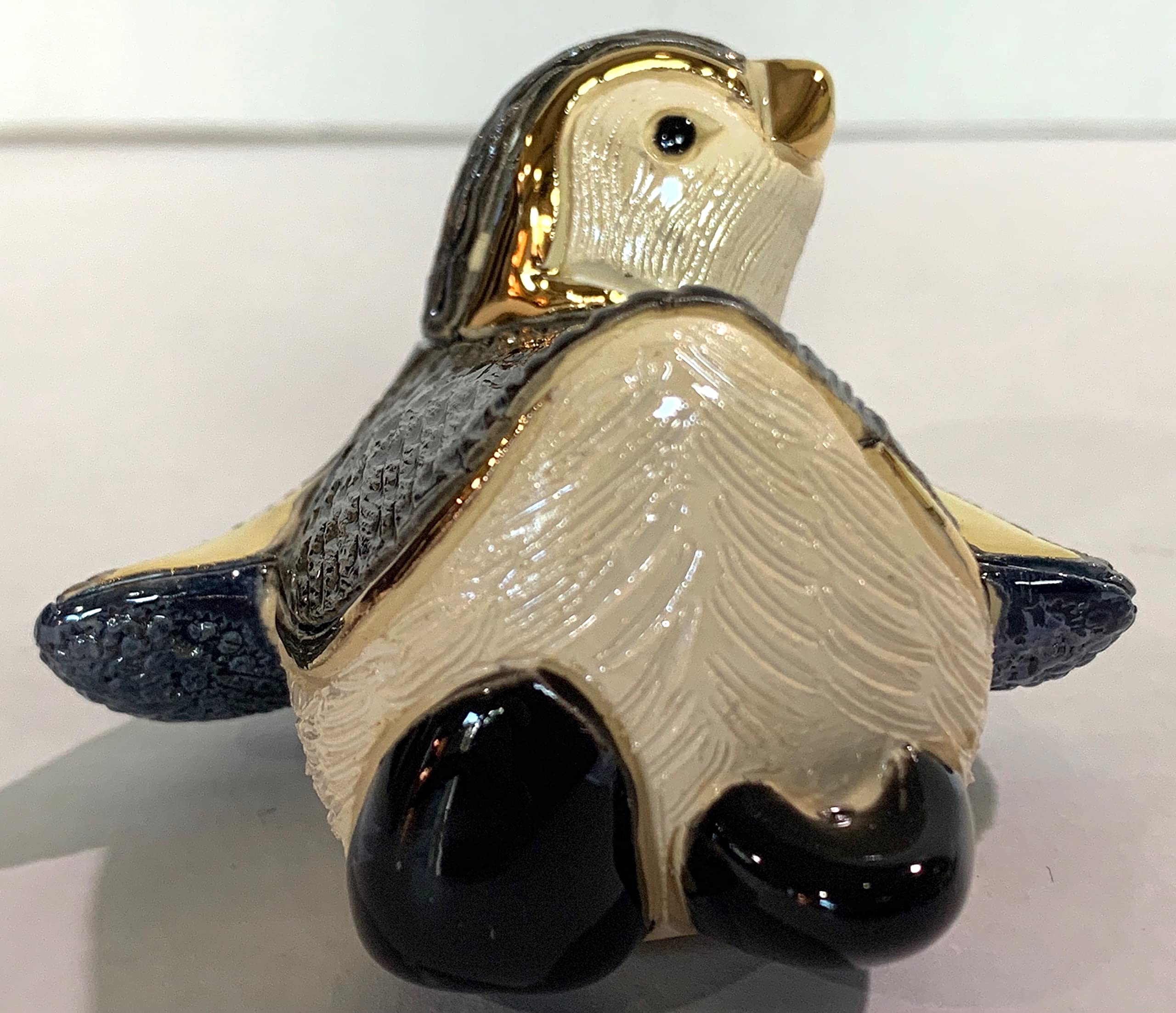 De Rosa Handmade Sculpted Ceramic Baby Penguin Sliding Figurine - Cute Collectible Animal Decor for Home, Office & Nursery - Perfect Gift for Penguin Lovers & Family Collections