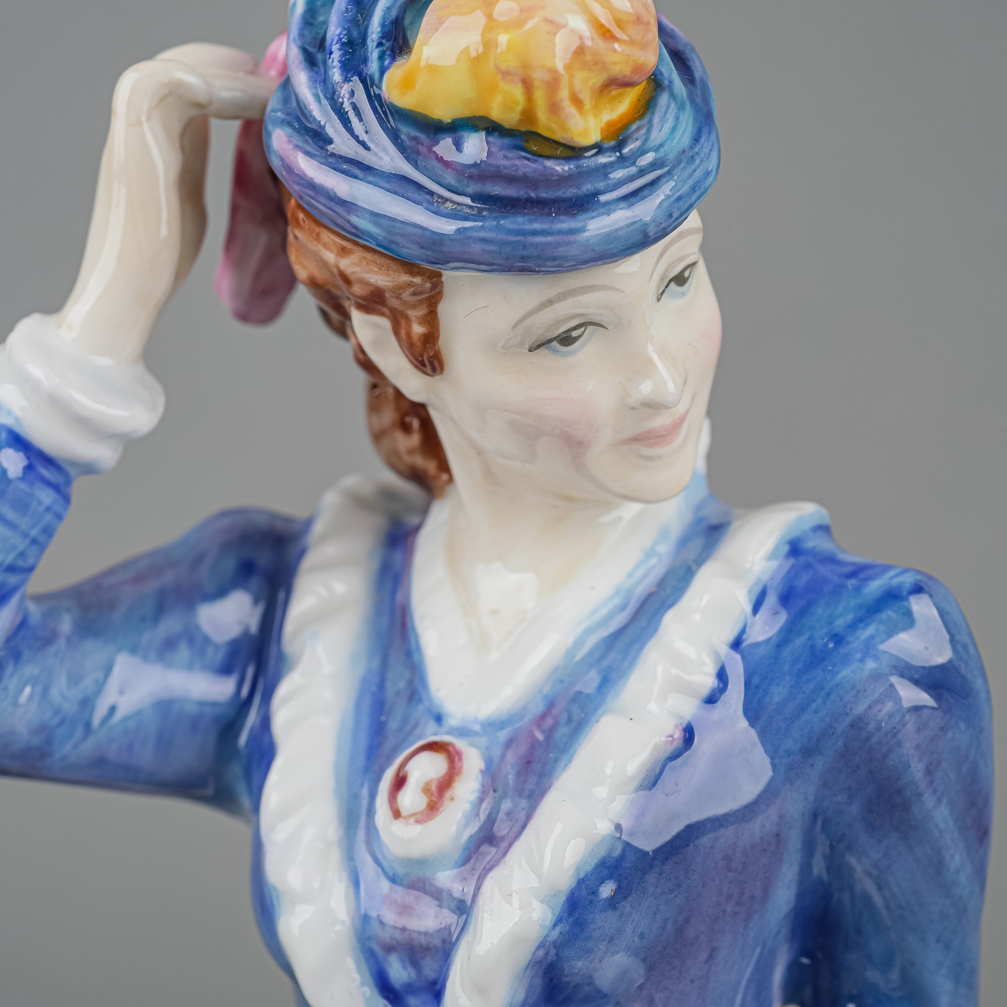 Royal Doulton Lady Eaton HN 3623 Porcelain Figurine - Elegant Collectible Home Decor for Display Cabinets & Gift Giving