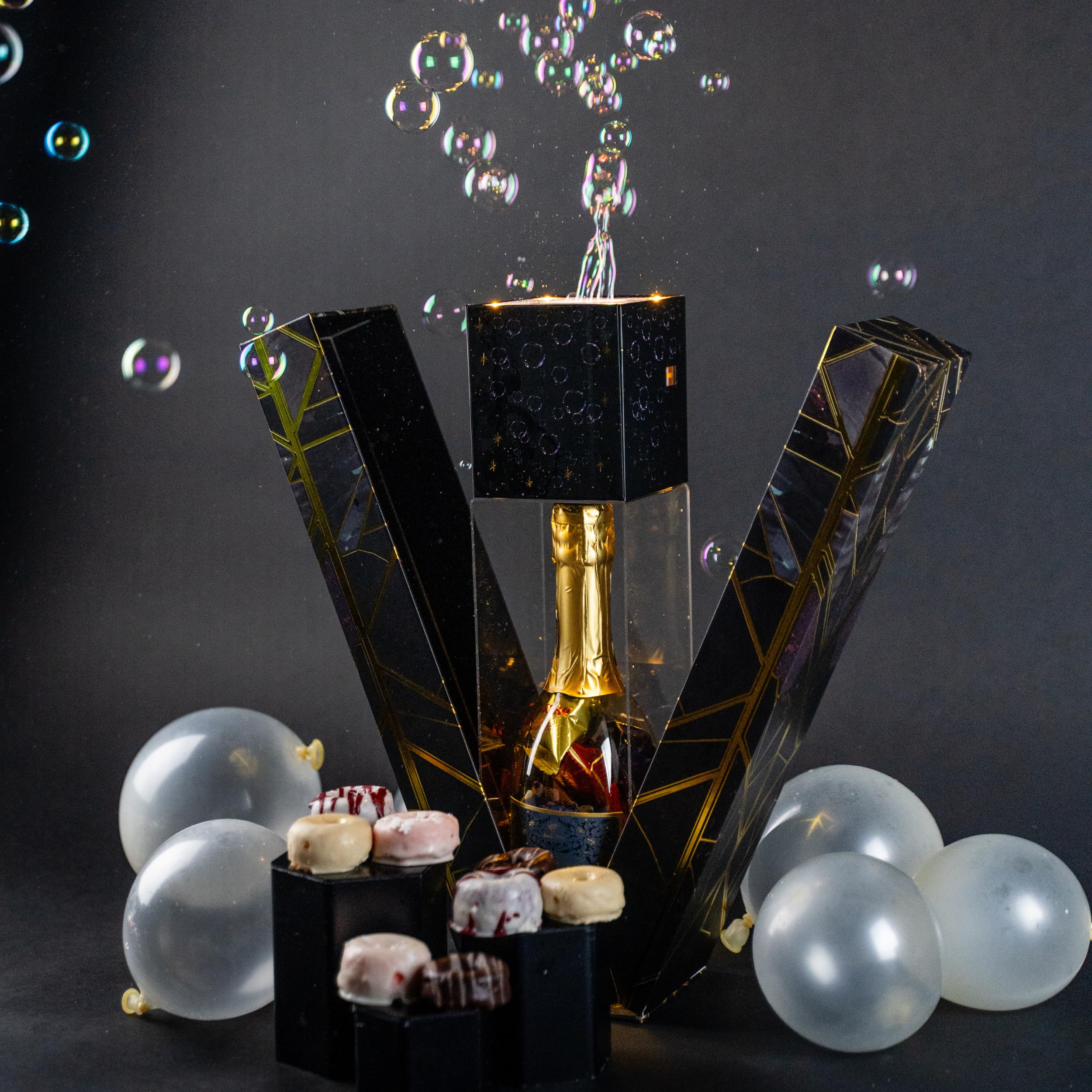 **Premium SendaCake Luxe Bubble Surprise Gift Box – 8 Individually Wrapped Mini Cake Donuts, No Assembly Required – Unique Unboxing Experience for Women, Men, Kids – Perfect for Birthdays, Anniversaries & Special Occasions – Ideal Gift for Family, Friends & Loved Ones**    *(Use Case: Surprise your loved ones with this elegant and fun gift box, perfect for birthdays, holidays, or just to show appreciation. Great for office parties, thank-you gifts, or festive celebrations!)*