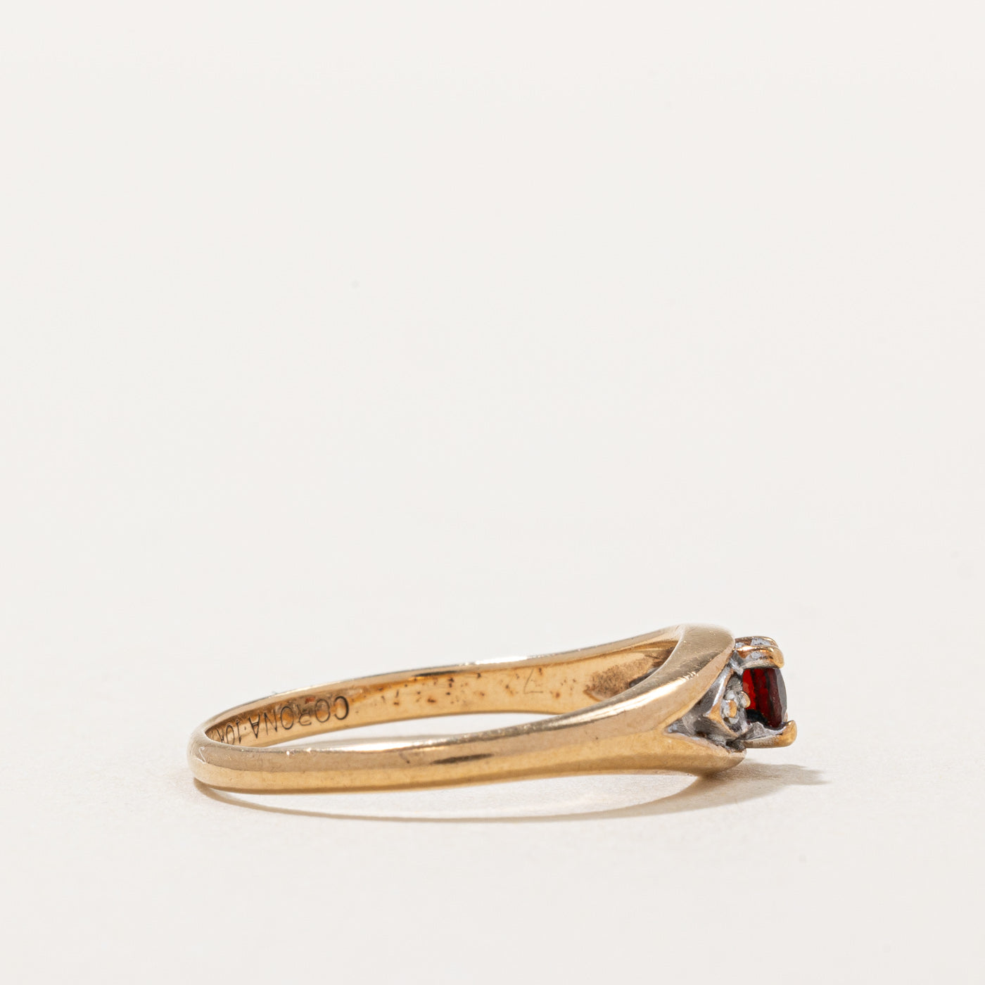 Exquisite 0.16ct Garnet & 0.01ct Diamond Ring - Size 6.25 - Elegant Jewelry for Women - Perfect for Anniversary, Engagement & Special Occasions