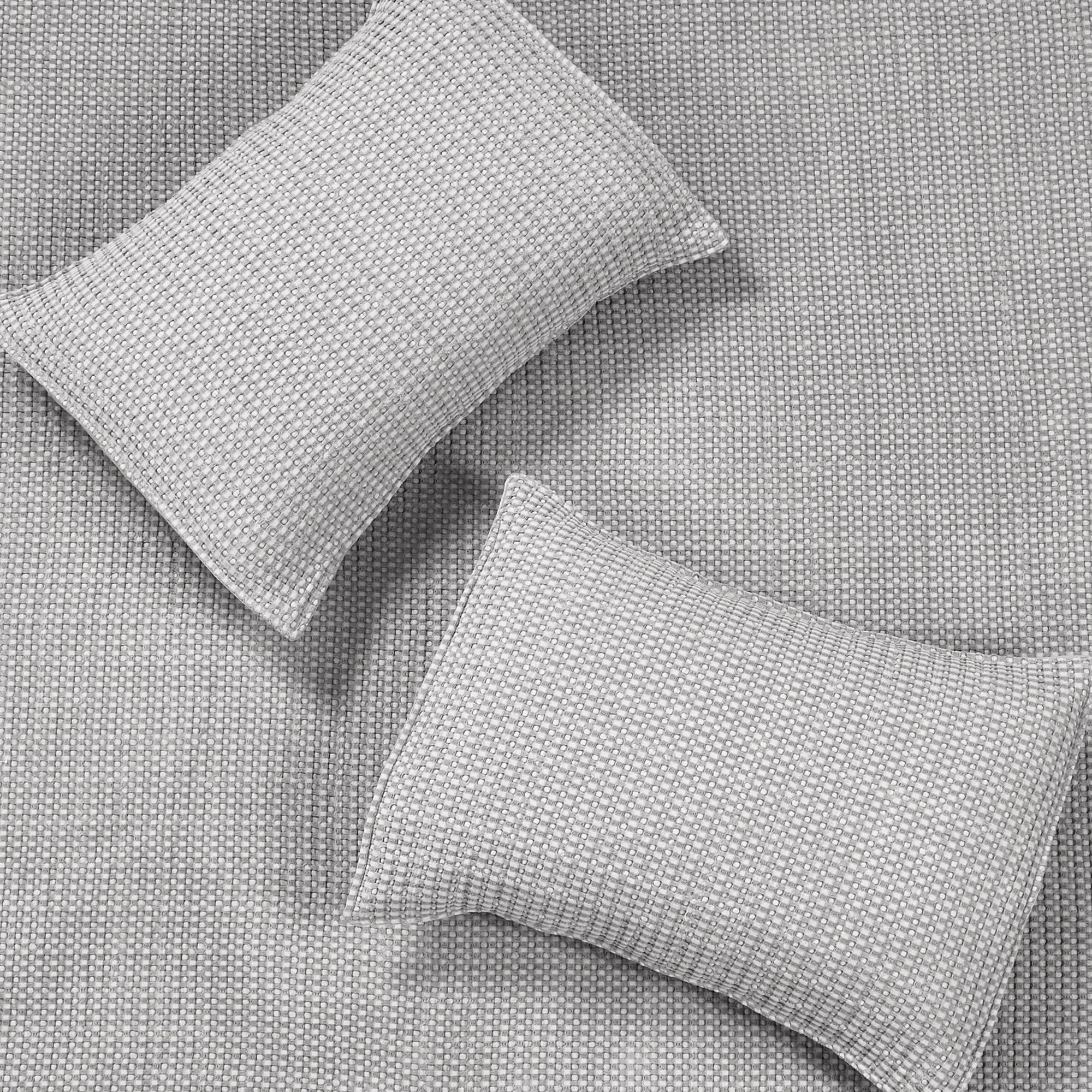 Luxury Mills Waffle Quilt Set - Ultra Soft Bedding Collection for Queen/King Size Beds - Perfect for Cozy Bedrooms, Guest Rooms & Hotel Stays