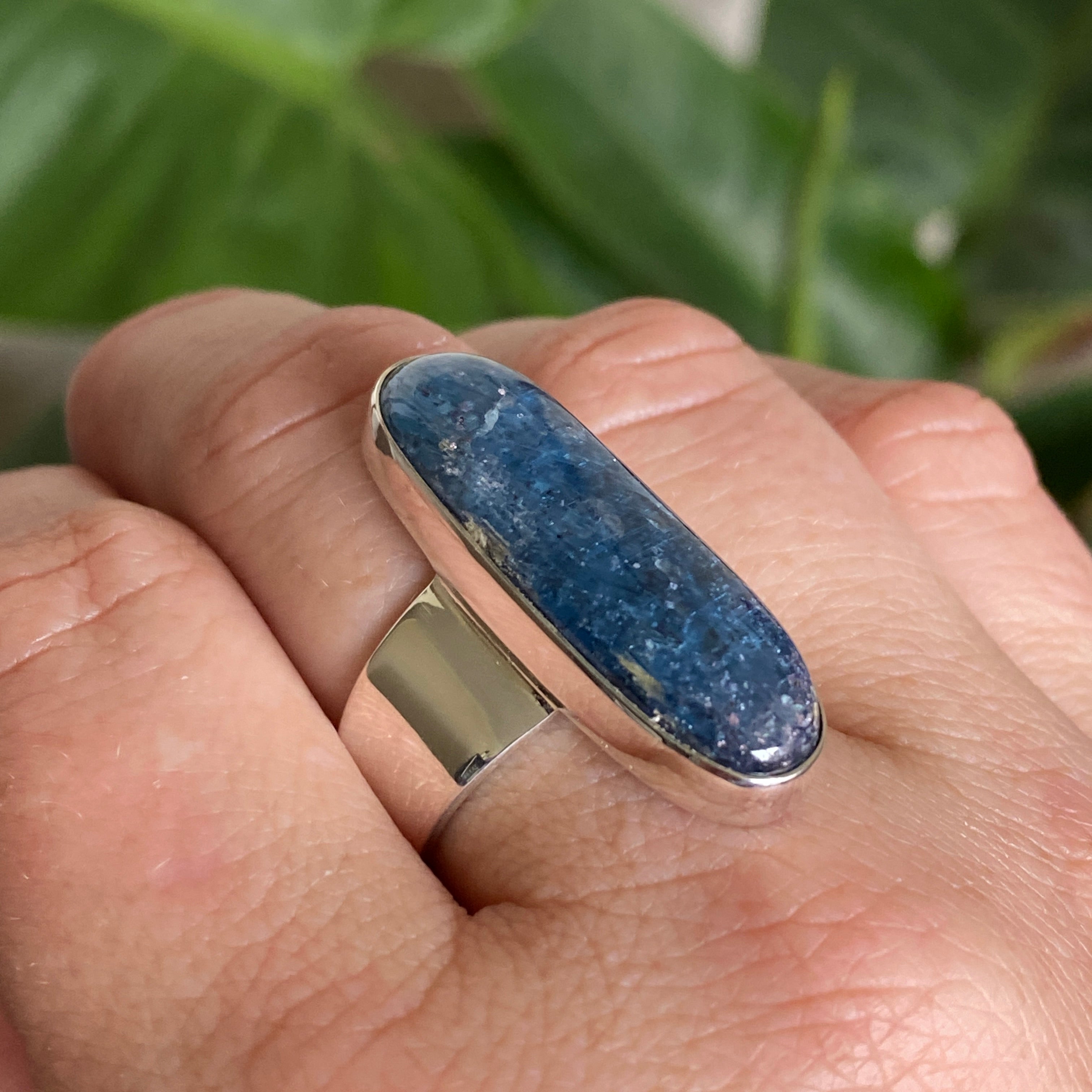 Blue Kyanite Oval Cabochon Ring - Size 8.5 - KRGJ3284 - Perfect for Spiritual Healing, Meditation & Energy Work