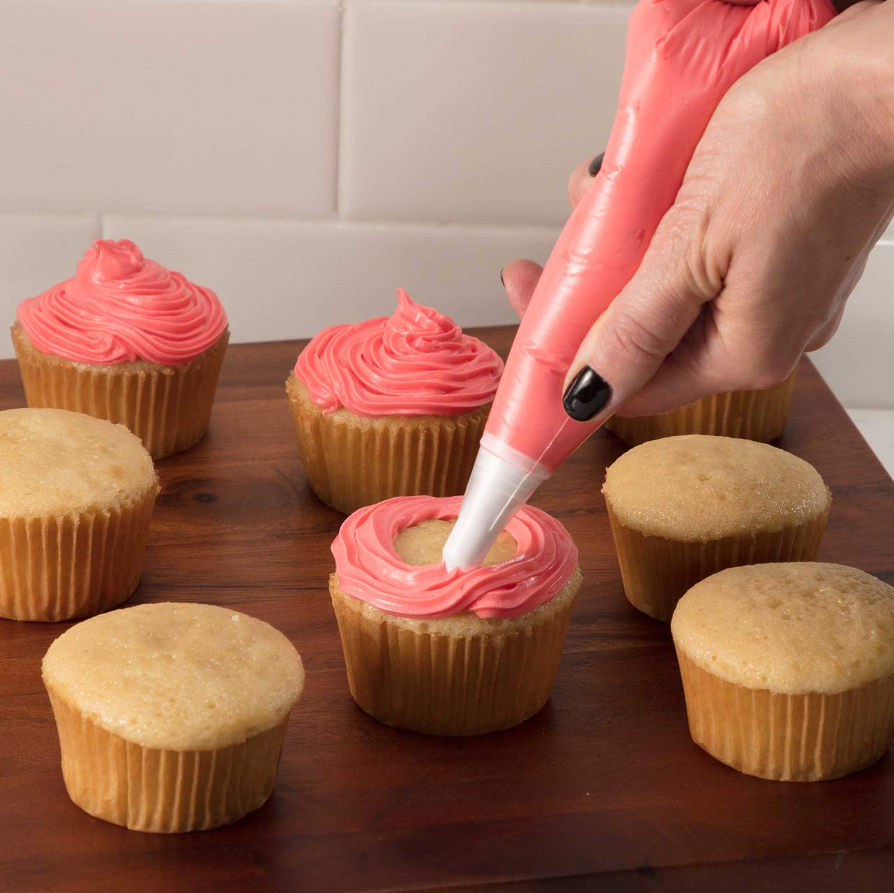 Disposable Decorating Bags with 3 Nozzles Set - 100 Pack Icing Piping Bags for Cake, Cookie & Cupcake Decorating | Perfect for Birthday Parties, Wedding Cakes & Baking Gifts