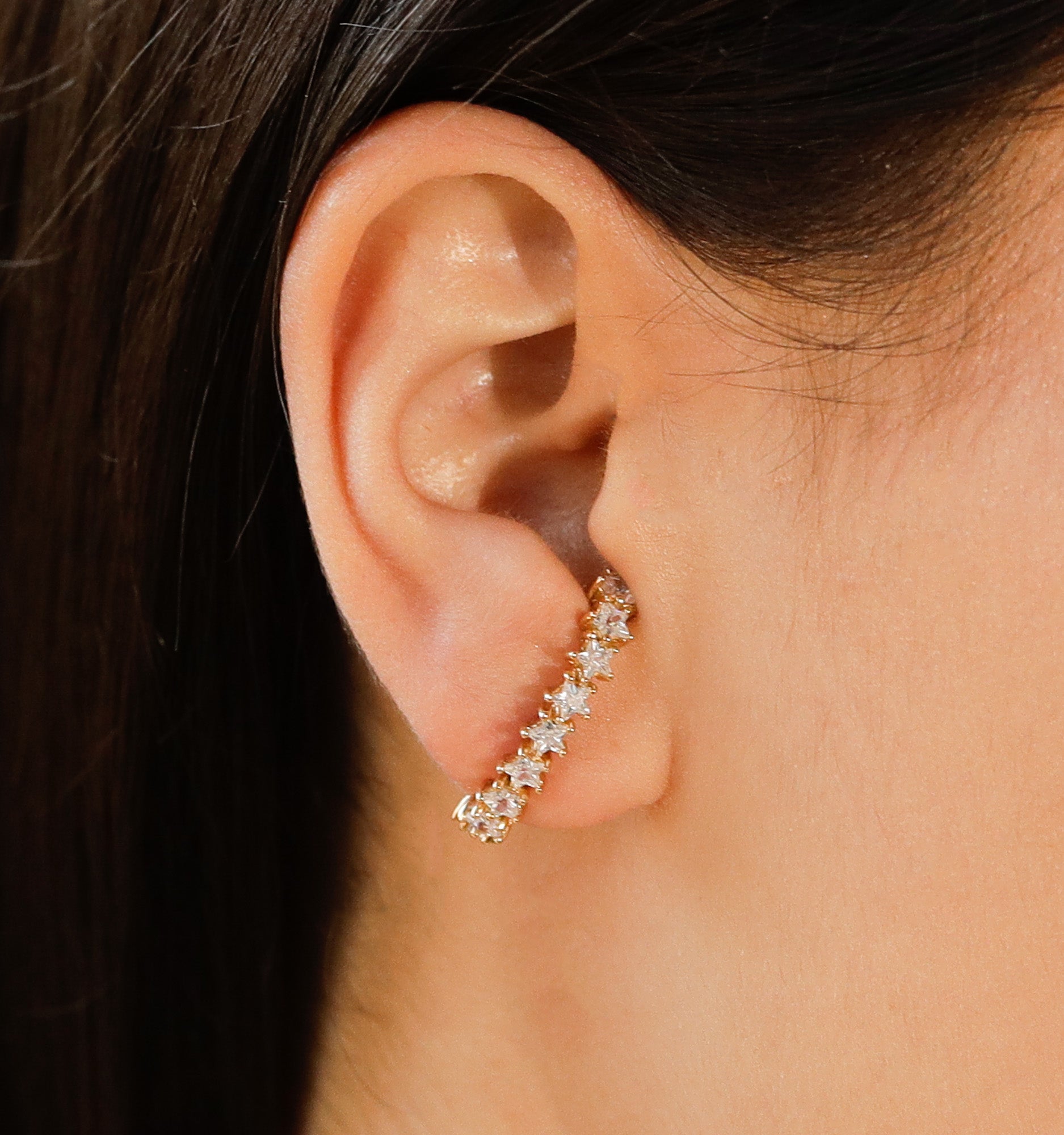 Single Star CZ Ear Cuff - Elegant Non-Piercing Earring for Women, Trendy Cartilage Ear Cuff Jewelry for Parties & Special Occasions
