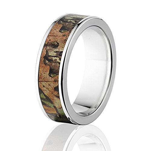 Realtree Xtra Green 7mm Titanium Camouflage Ring for Men - Official Hunting & Outdoor Accessory - Perfect for Camping, Fishing, and Wildlife Enthusiasts