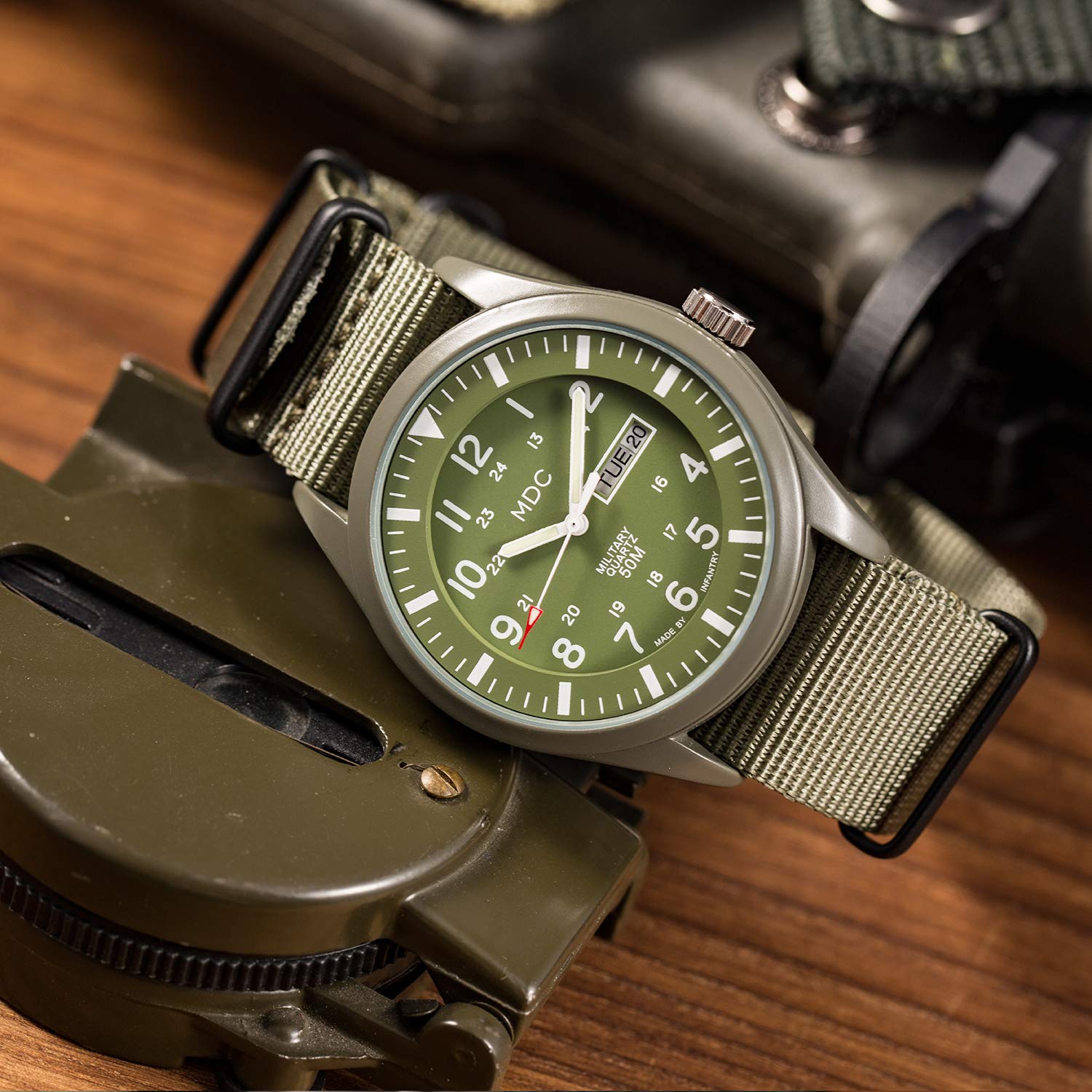 MDC Men's Tactical Military Watch - Waterproof Analog Quartz Wristwatch with Date & Day Display, Army Green Nylon Band - Perfect for Outdoor Sports, Field Work & Military Use