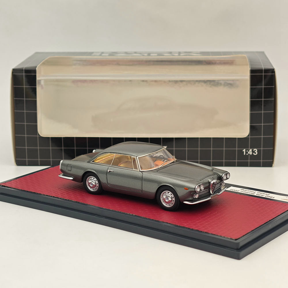 1/43 Scale Alfa Romeo 2000 Praho Touring 1960 Grey Resin Diecast Model Car - Limited Edition Collectible for Display & Italian Vintage Car Enthusiasts