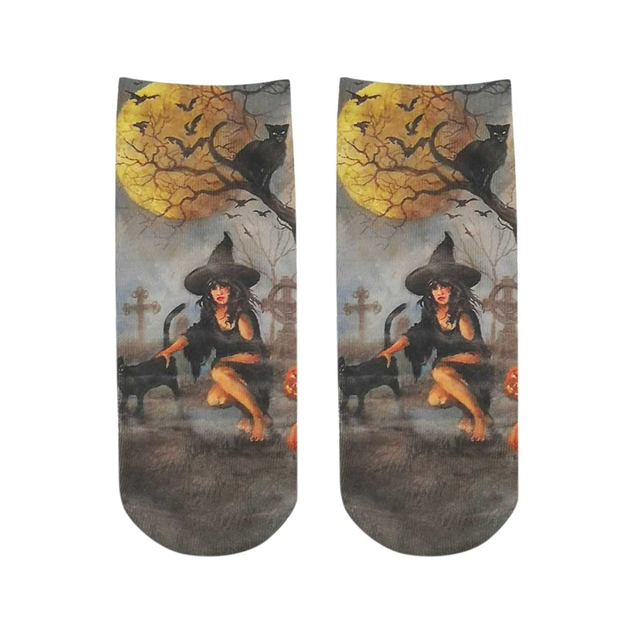 Halloween Print Socks for Women & Men - Trendy Casual Seamless Socks for Teens & Adults | Perfect for Costume Parties, Cosplay & Everyday Wear