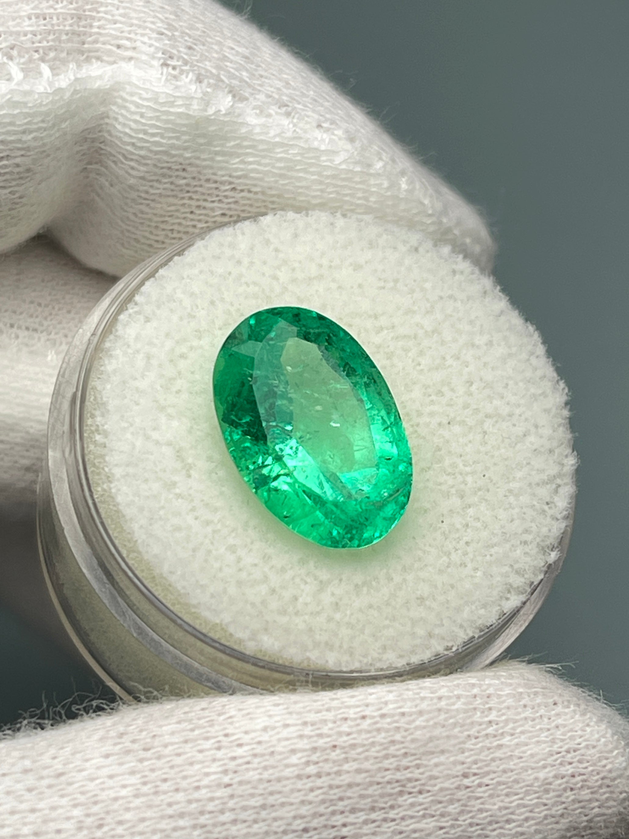 6.23 Carat Natural Colombian Emerald - Elongated Oval Cut Loose Gemstone for Jewelry Making, Engagement Rings & Fine Collections | Yellowish Green Color
