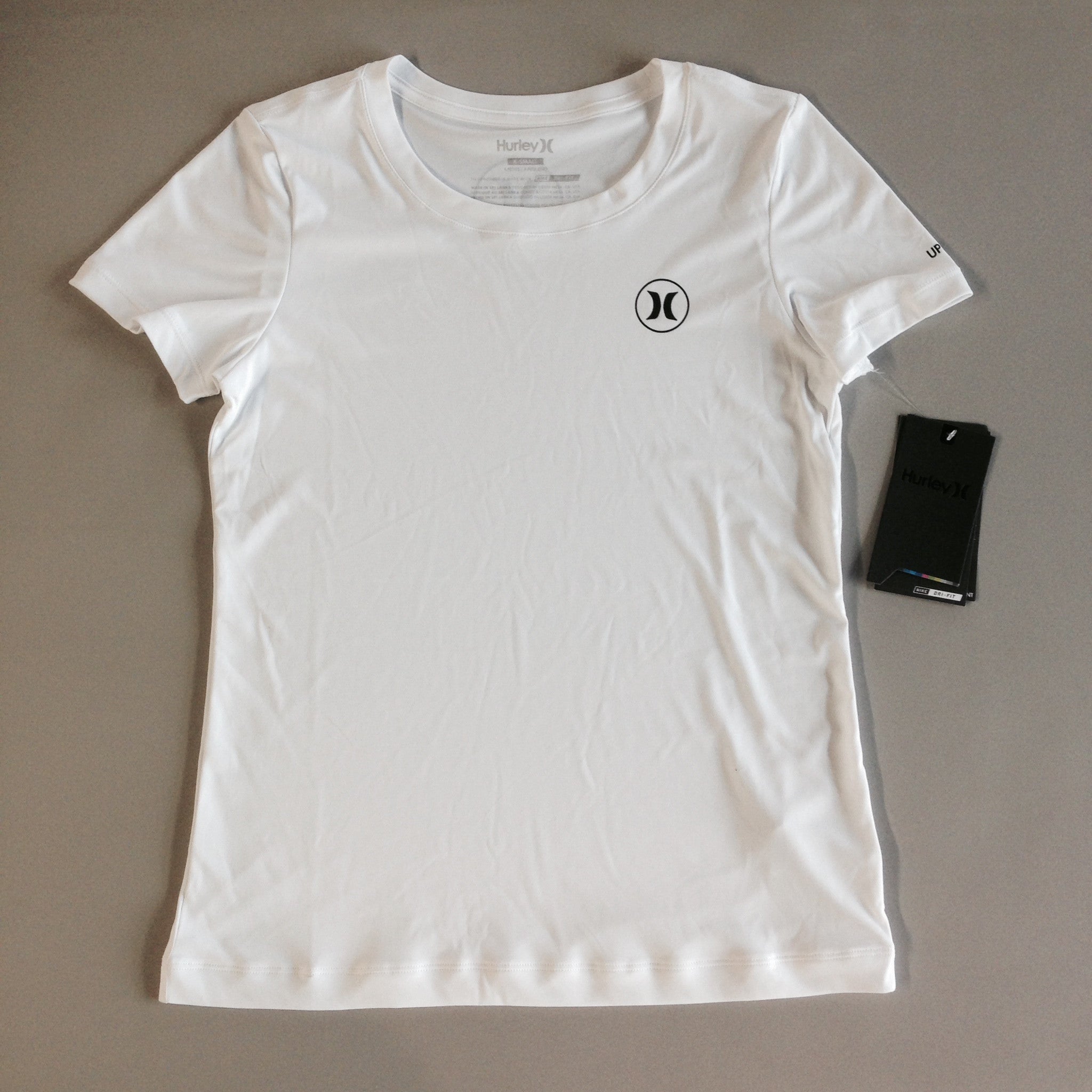 Hurley Women's Dri-Fit Surf Icon T-Shirt - Moisture-Wicking Quick-Dry Activewear for Surfing, Yoga & Beach Outfits