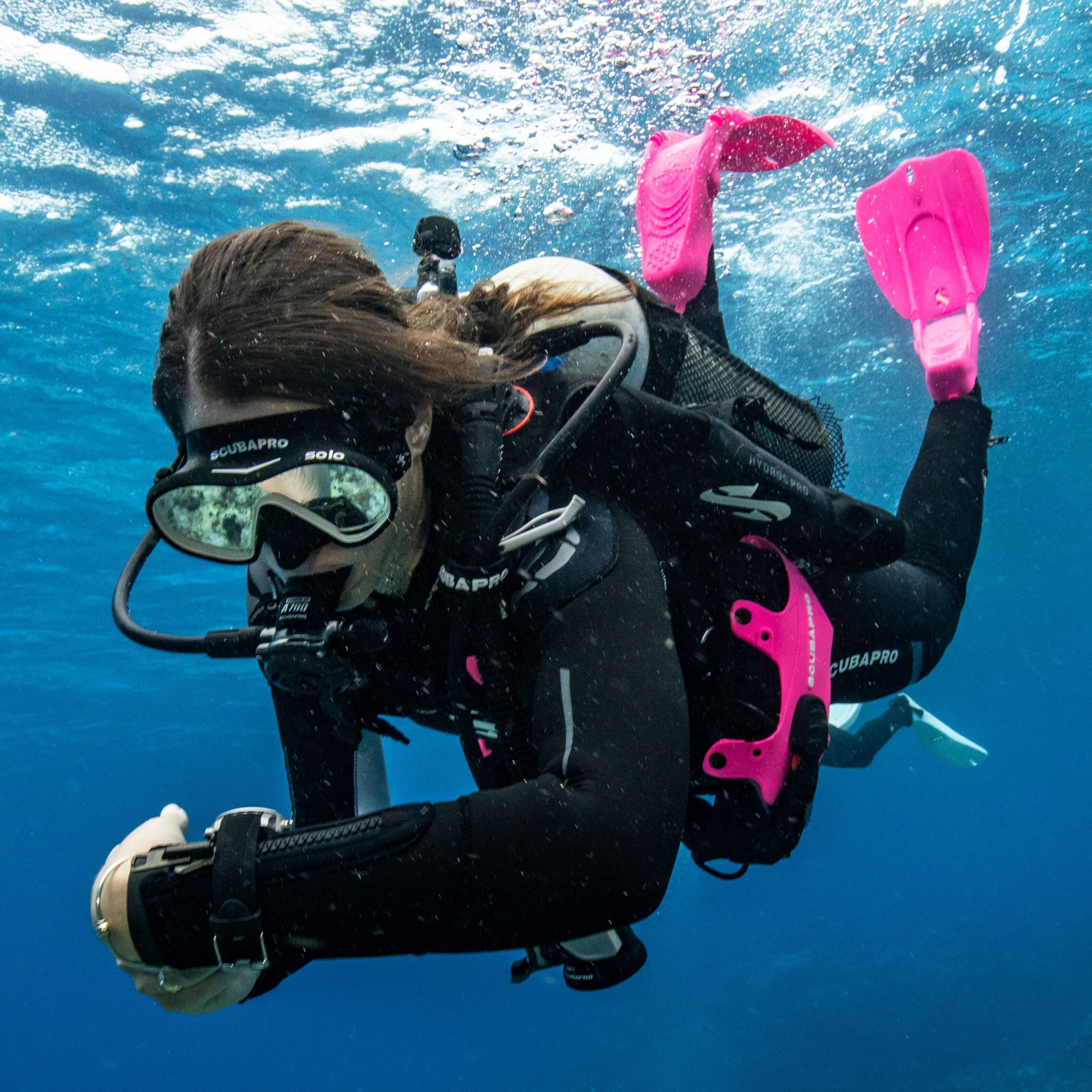 ScubaPro Solo Scuba Snorkeling Dive Mask - Premium Anti-Fog Scuba Diving Mask for Adults with Tempered Glass Lens - Perfect for Ocean, Pool, and Snorkeling Adventures