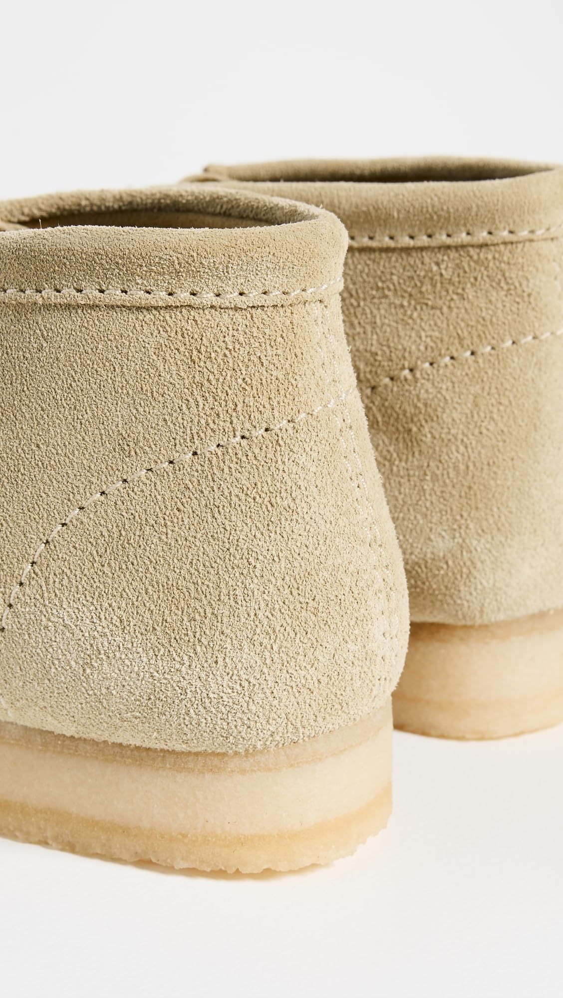 Clarks Men's Wallabee Boot - Classic Suede Chukka Boots for Men | Comfortable & Stylish Casual Footwear | Perfect for Everyday Wear, Office & Outdoor Activities
