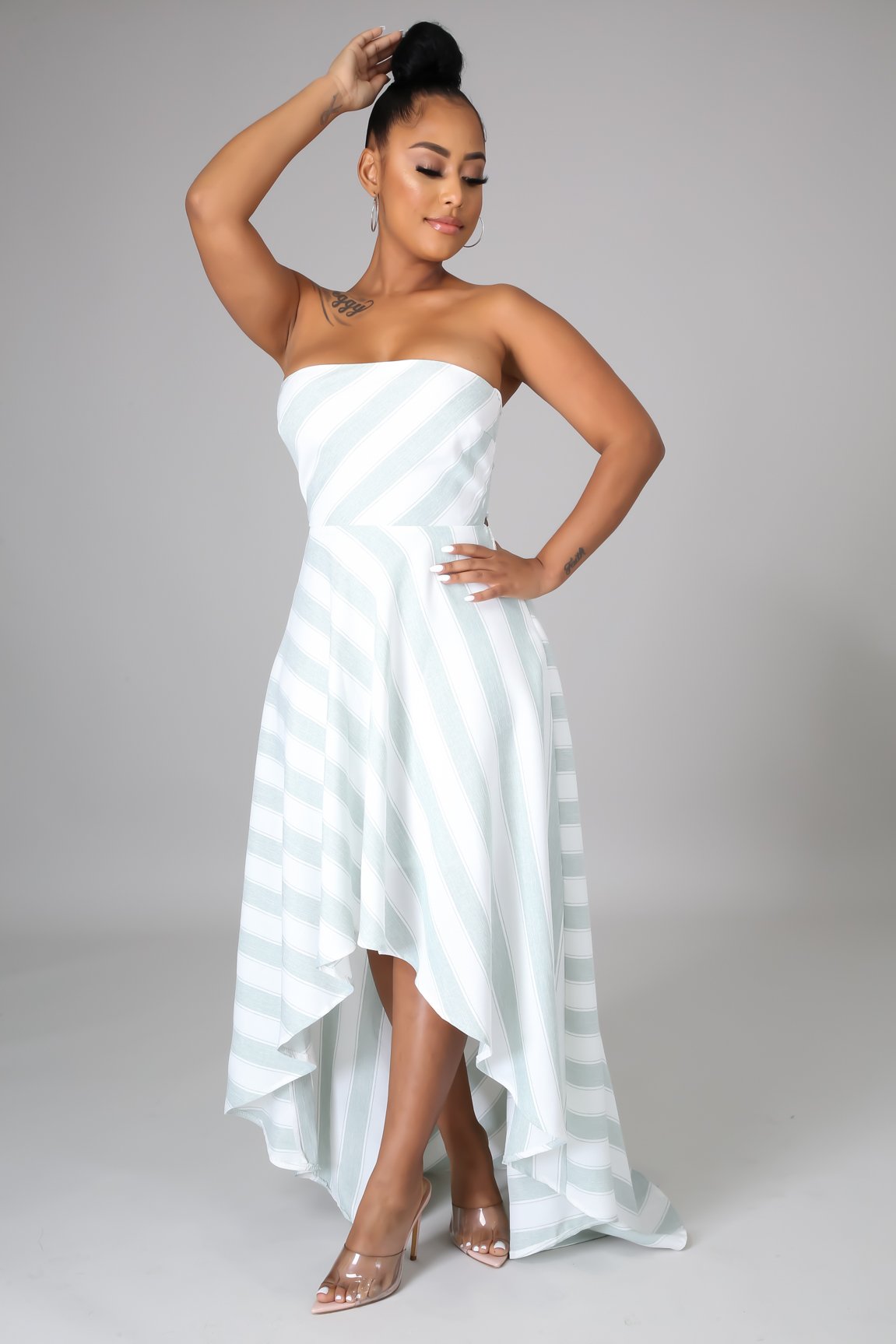 Private Escape Dress Sage Green - Elegant Women's Maxi Dress for Date Night, Vacation & Special Occasions