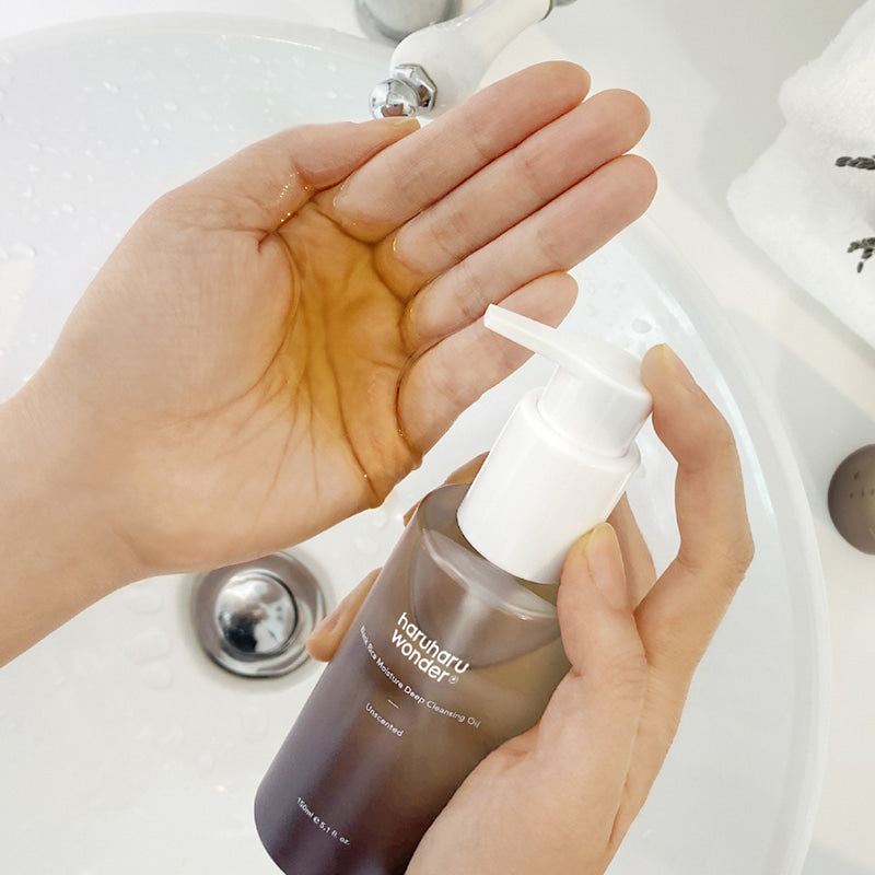 Haruharu Wonder Black Rice Moisture Deep Cleansing Oil 150ml - Korean Skincare for Dry & Sensitive Skin - Perfect for Double Cleansing Routine & Makeup Removal