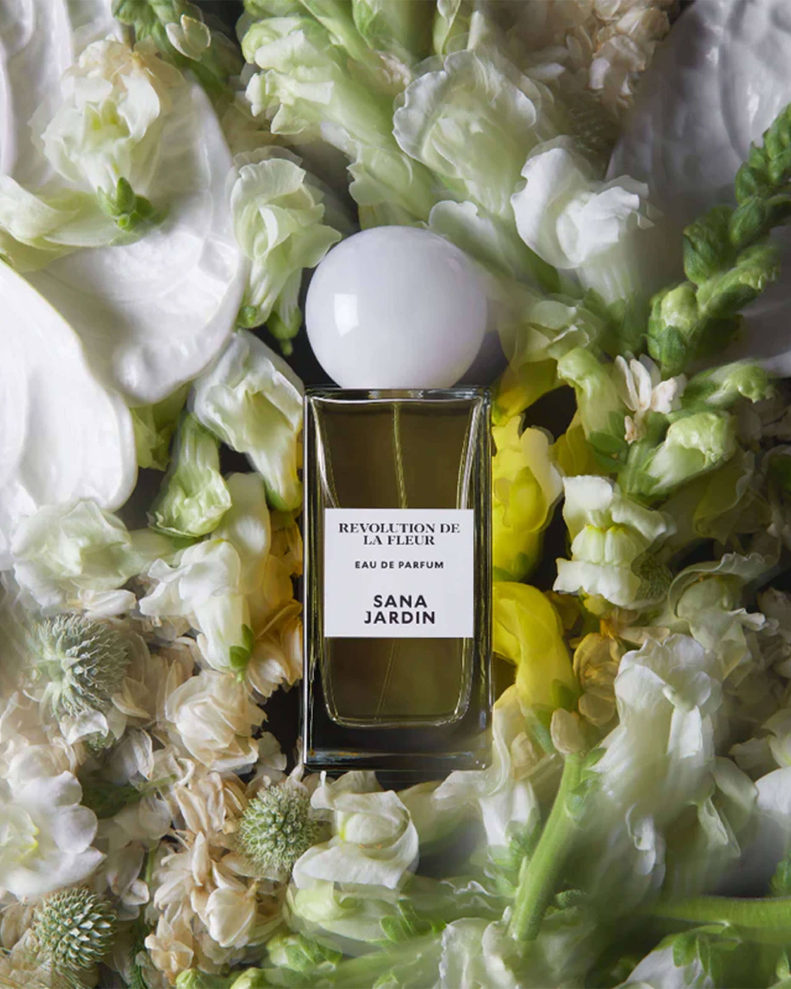 Revolution de la Fleur Eau de Parfum - Floral Perfume for Women, Long-Lasting Luxury Fragrance | Perfect for Date Nights, Special Occasions & Everyday Elegance