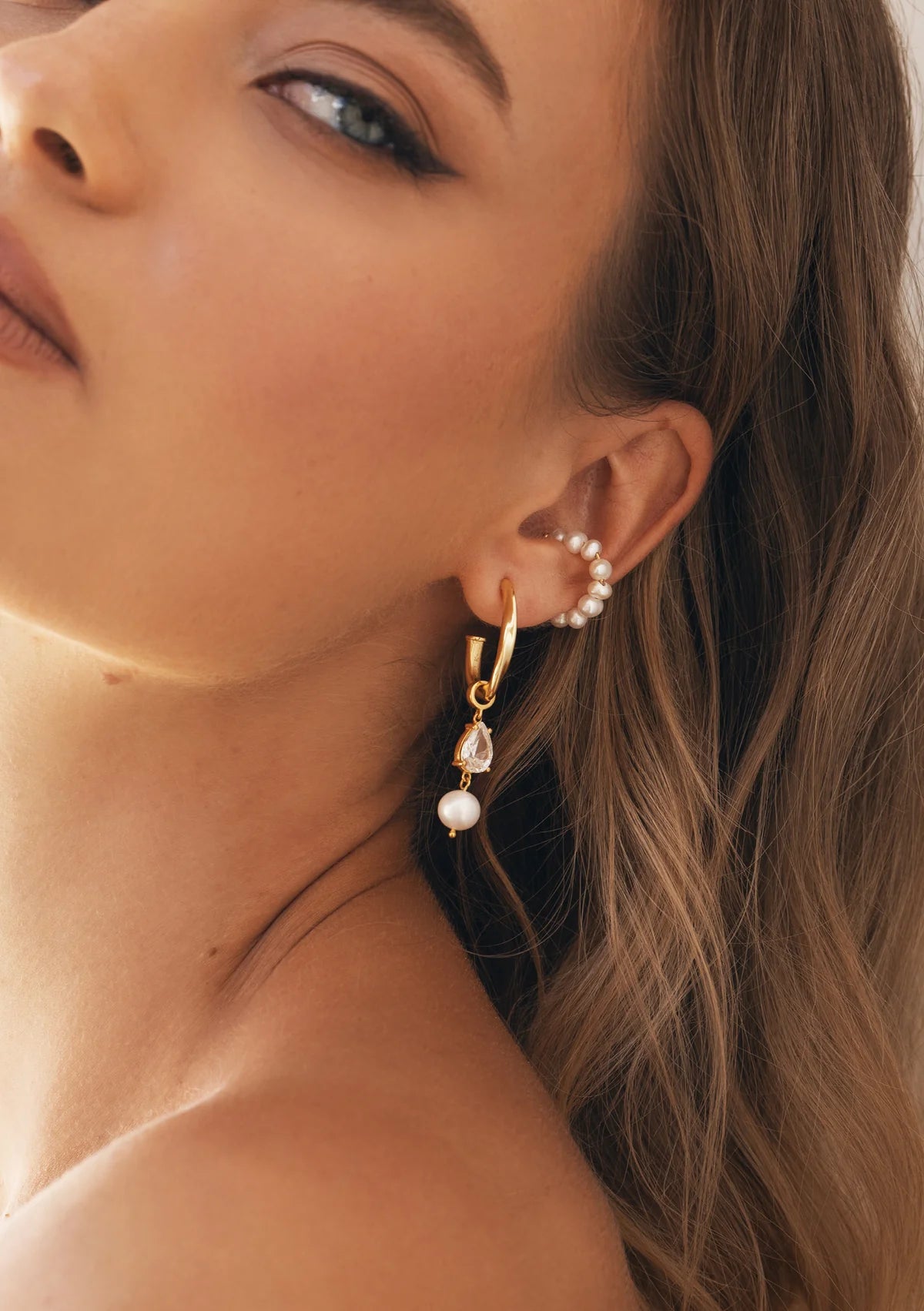 Lola Knight Aspen Pearl Bridal Ear Cuff - 18K Gold Wedding Jewelry for Brides, Bridesmaids & Formal Occasions