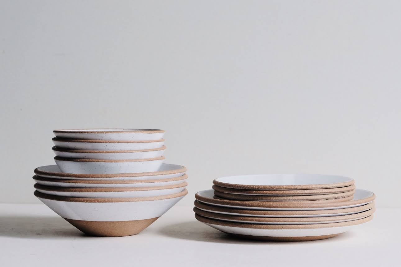 Felipe & Lizzy's Handcrafted Ceramic Dinnerware Set - Elegant Plates, Bowls & Mugs for Wedding Registry, Housewarming & Special Occasions