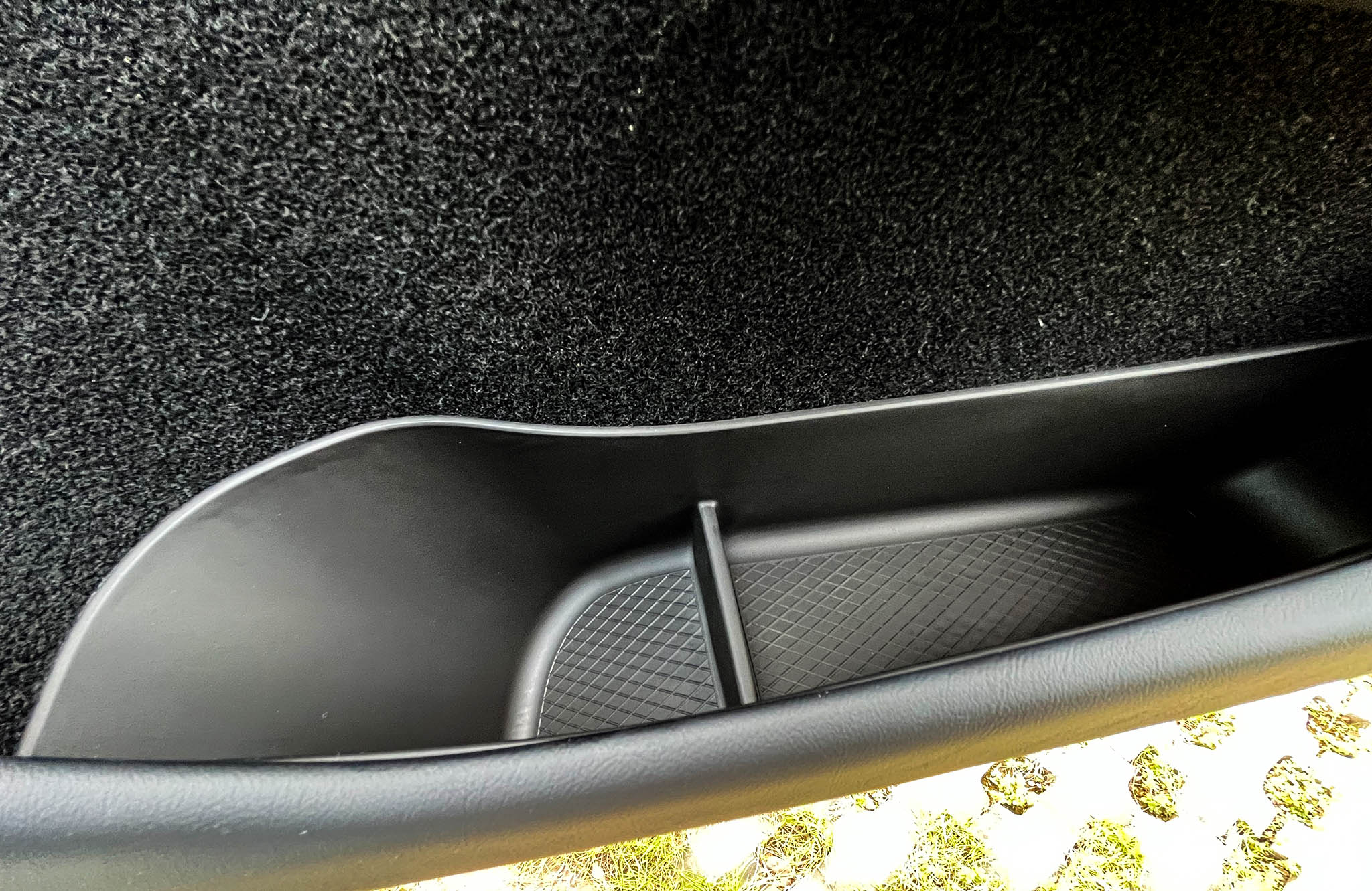 Tesla Model 3 Highland 2024+ Door Side Storage Organizer Box - Premium Car Accessories for Phone, Keys & Small Items - Perfect for Road Trips & Daily Commute