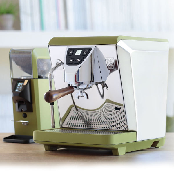 Nuova Simonelli Oscar Mood Espresso Machine - Professional Semi-Automatic Coffee Maker for Home & Cafe Use | Perfect for Espresso, Cappuccino & Latte Lovers