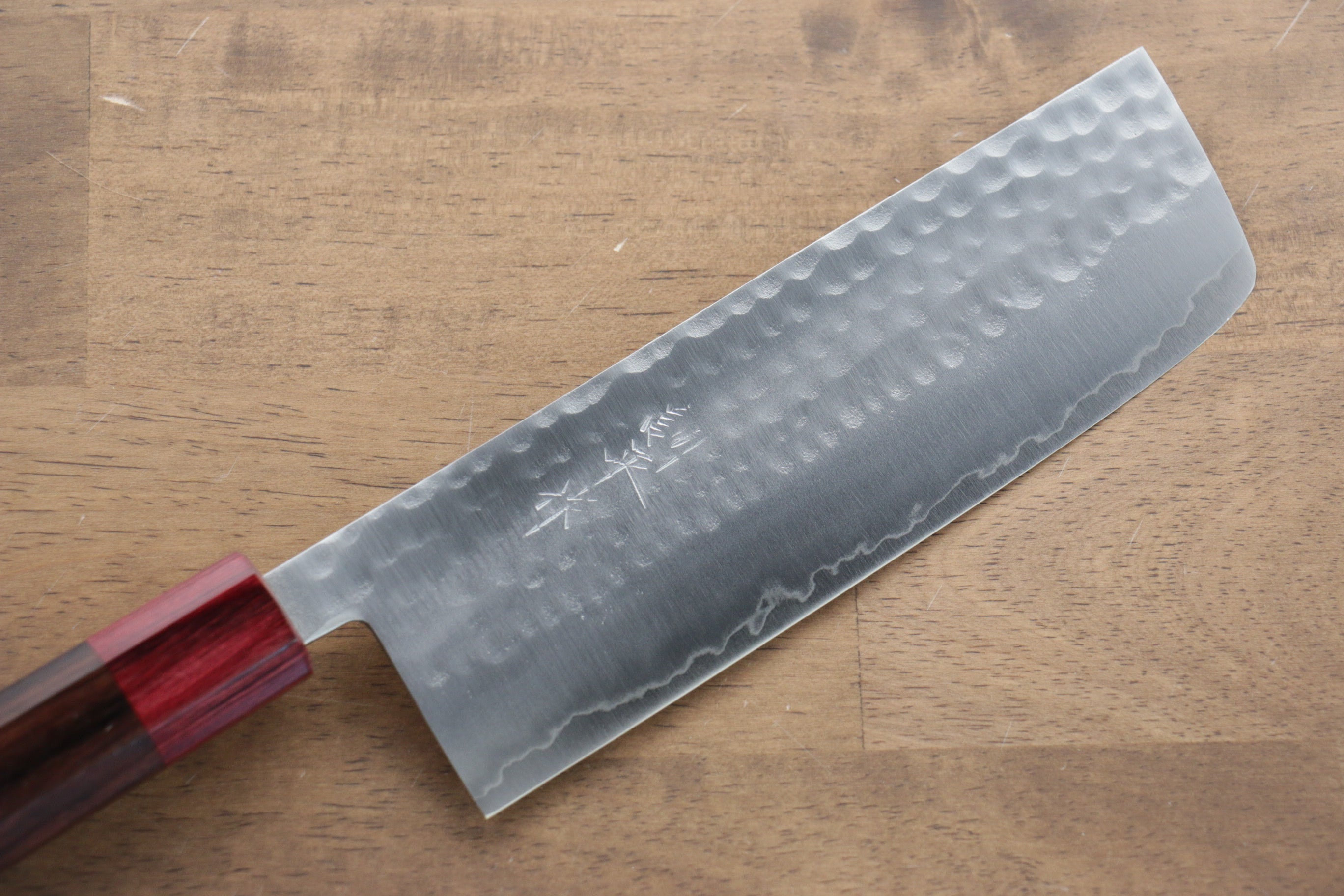 Kunihira VG1 Hammered Nakiri Knife 165mm - Japanese Kitchen Knife with Shitan Handle & Red Pakka Wood Ferrule - Perfect for Slicing Vegetables, Herbs & Sushi Prep