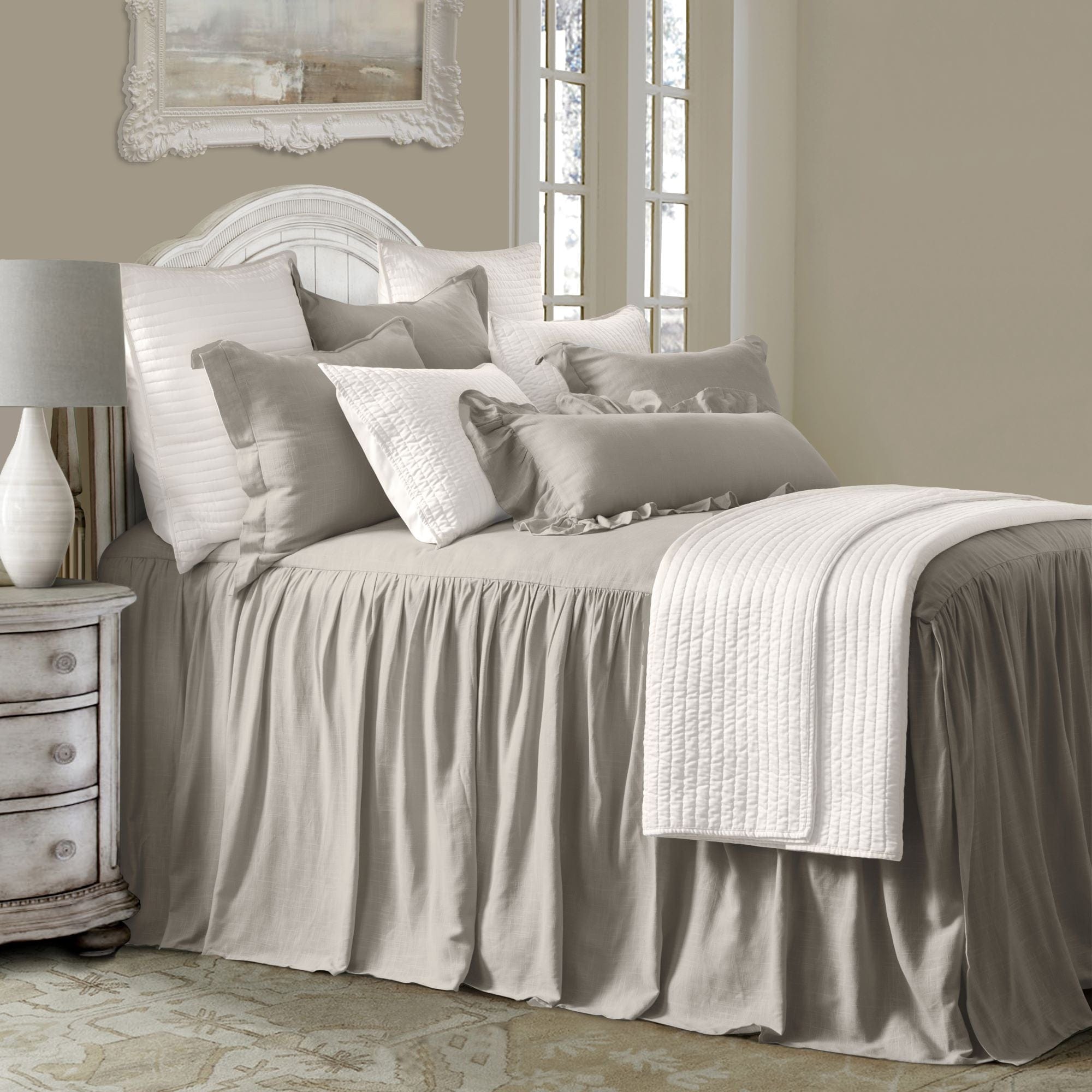 Taupe