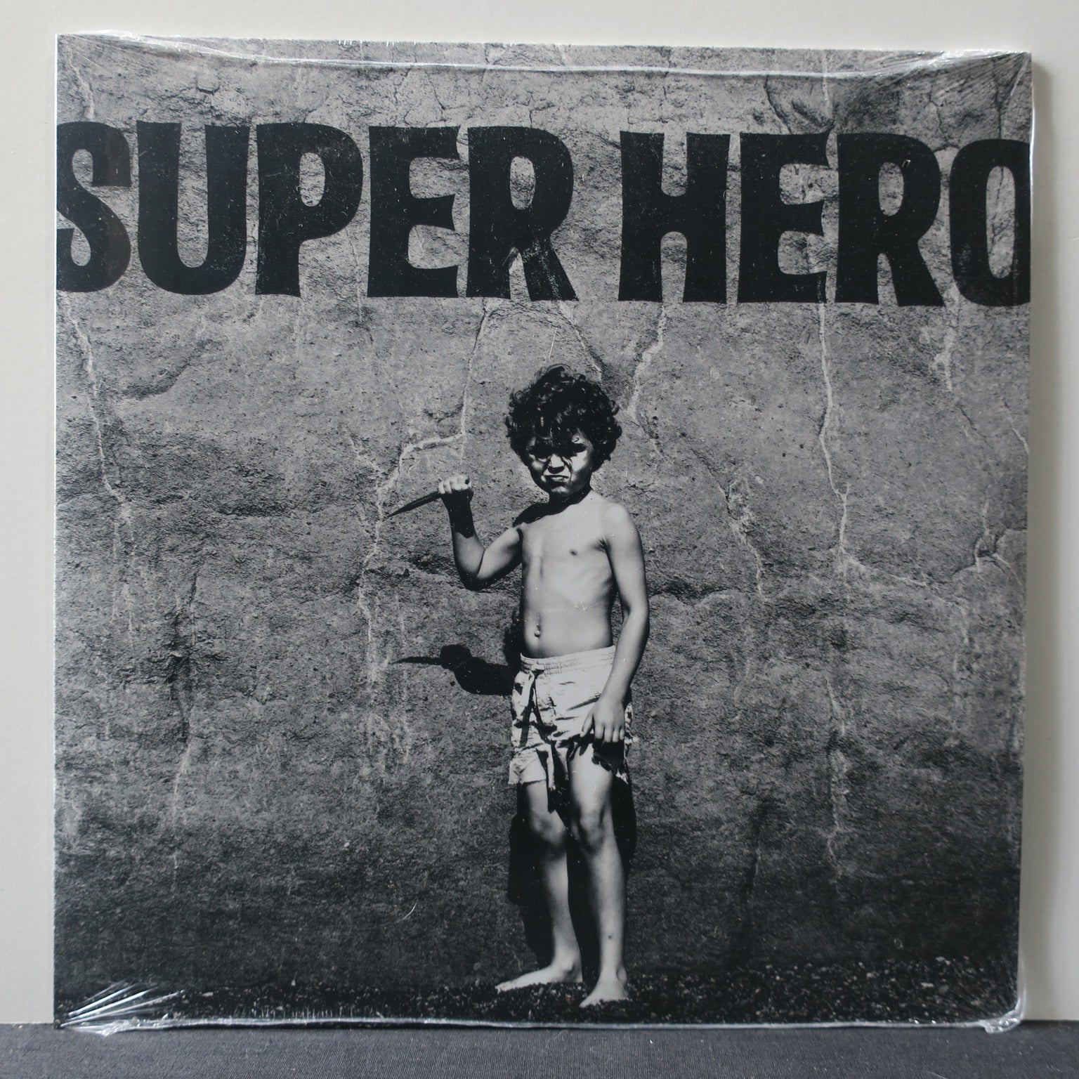 FAITH NO MORE 'Super Hero' Limited Edition 7-Inch Vinyl Record - Perfect for Collectors & Music Lovers, Ideal for Home Decor & Gift Giving