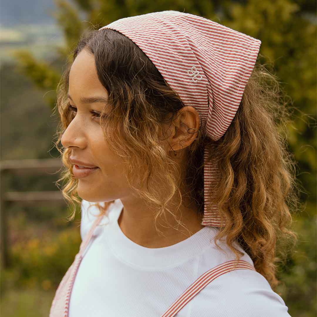 Red Seersucker Bandana - Stylish & Breathable Cotton Scarf for Men & Women - Perfect for Outdoor Activities, Sports & Fashion Accessories