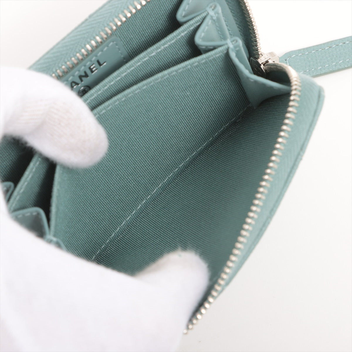 Chanel Chevron Caviar Leather Wallet on Chain WOC Bag in Green & Grey - Perfect for Evening Events, Parties & Luxury Fashion Accessories