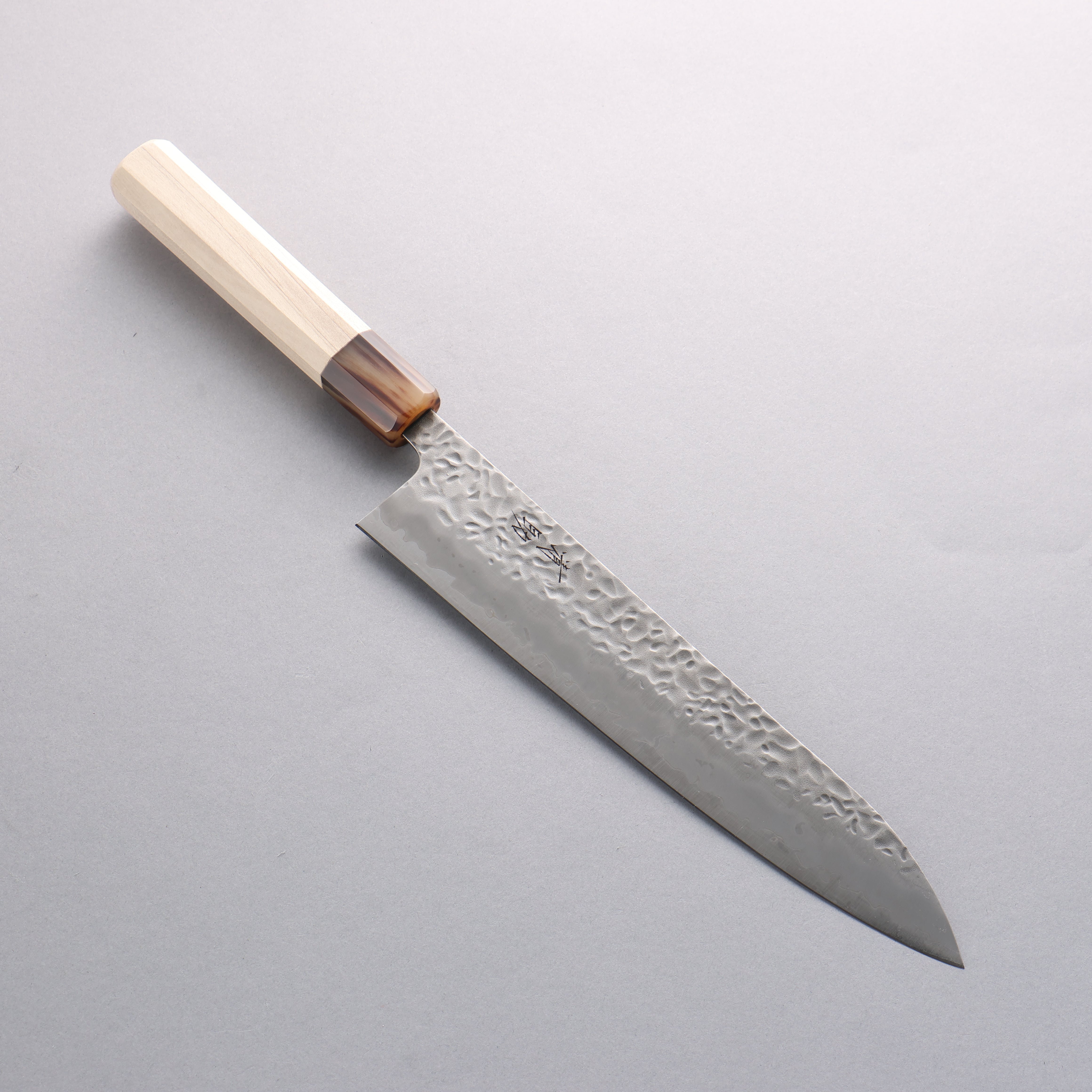 Seisuke Kumo White Steel No.1 Hammered Gyuto Japanese Chef Knife 240mm with Magnolia Handle - Professional Kitchen Knife for Sushi, Meat Cutting & Precision Cooking