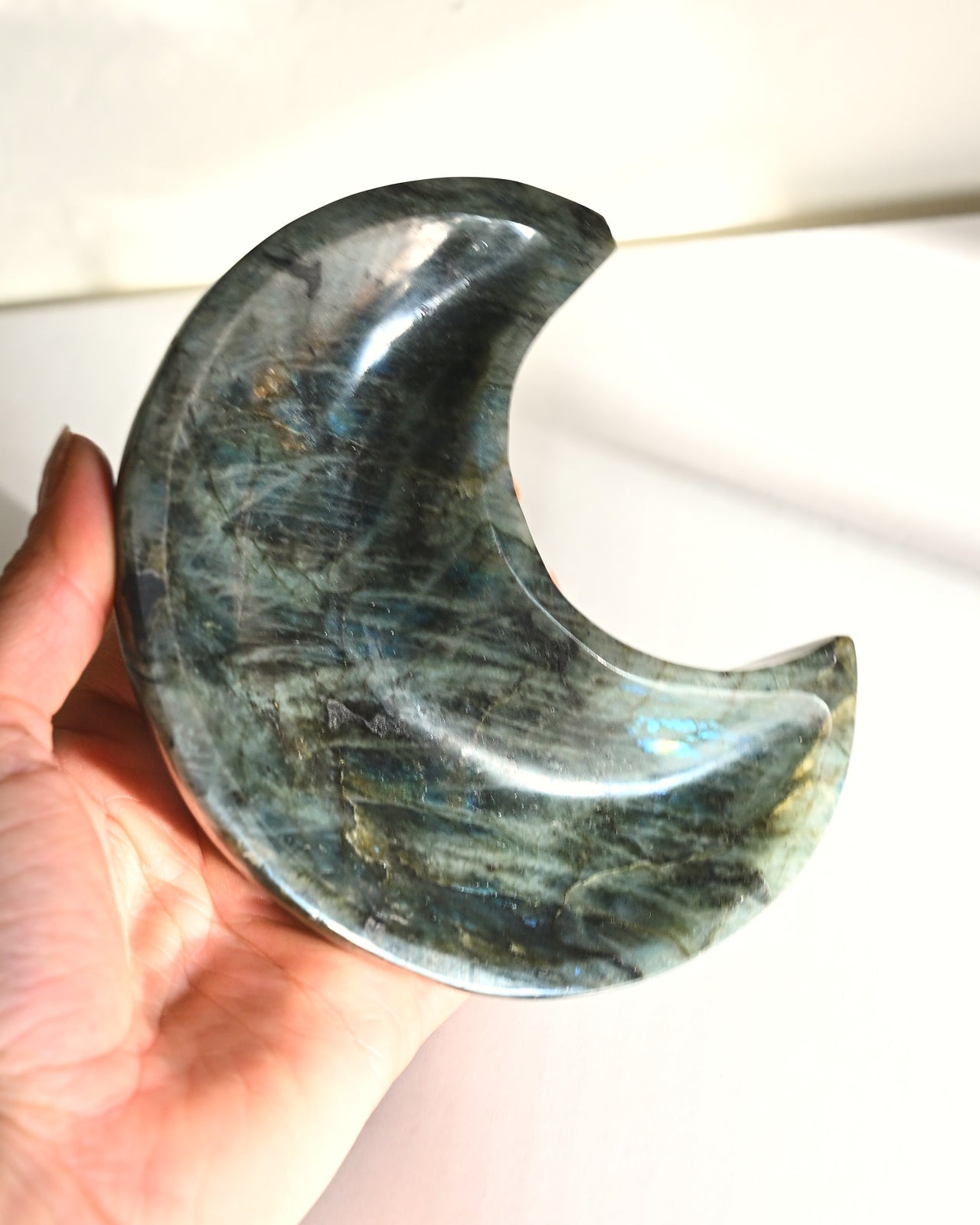 Labradorite Moon Bowl – Handmade Crystal Bowl for Meditation, Yoga & Home Decor | Healing Stone Bowl for Energy Cleansing & Spiritual Practices