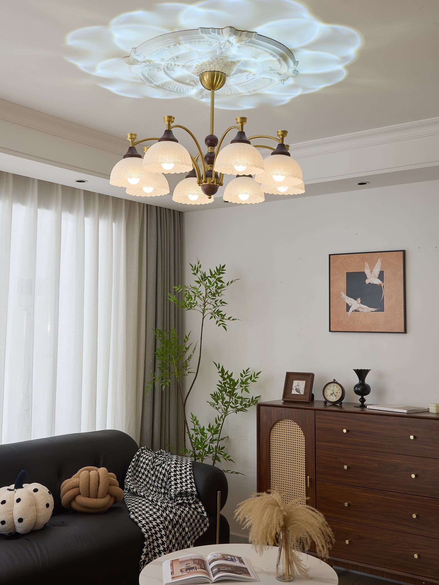 Florentia Crystal Chandelier - Elegant Modern Ceiling Light Fixture for Dining Room, Living Room & Bedroom Decor