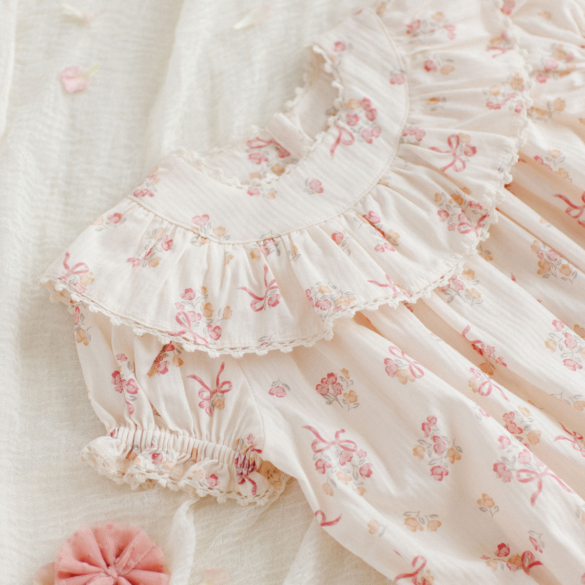Eva Romper with Bow - Floral Ditsy Print - Natural Cotton Baby Outfit for Girls - Perfect for Spring Photoshoots & Casual Playdates