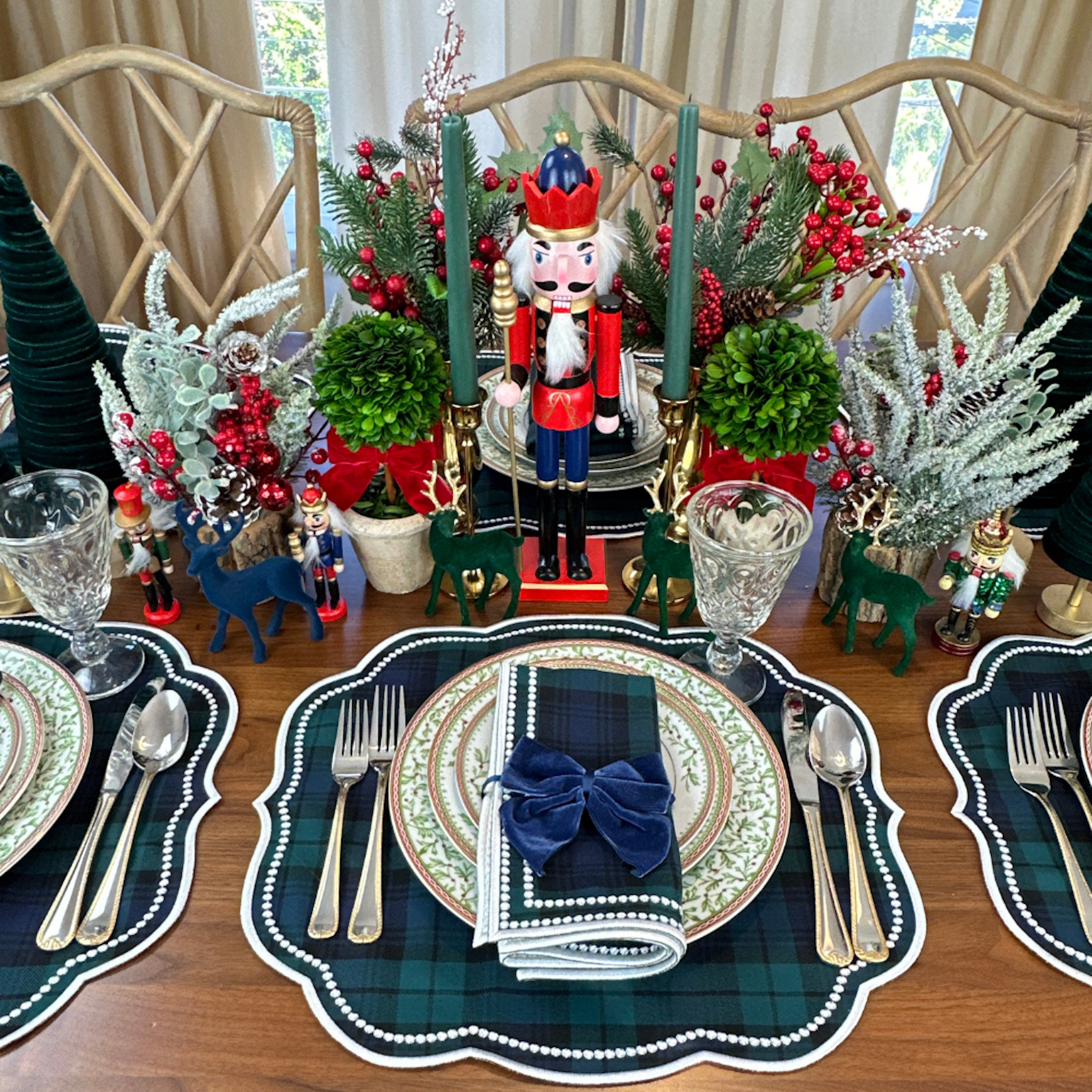 Premium Black Watch Plaid Charlotte Placemats - Set of 4 - Elegant Table Setting for Dining Room, Kitchen, or Holiday Decor