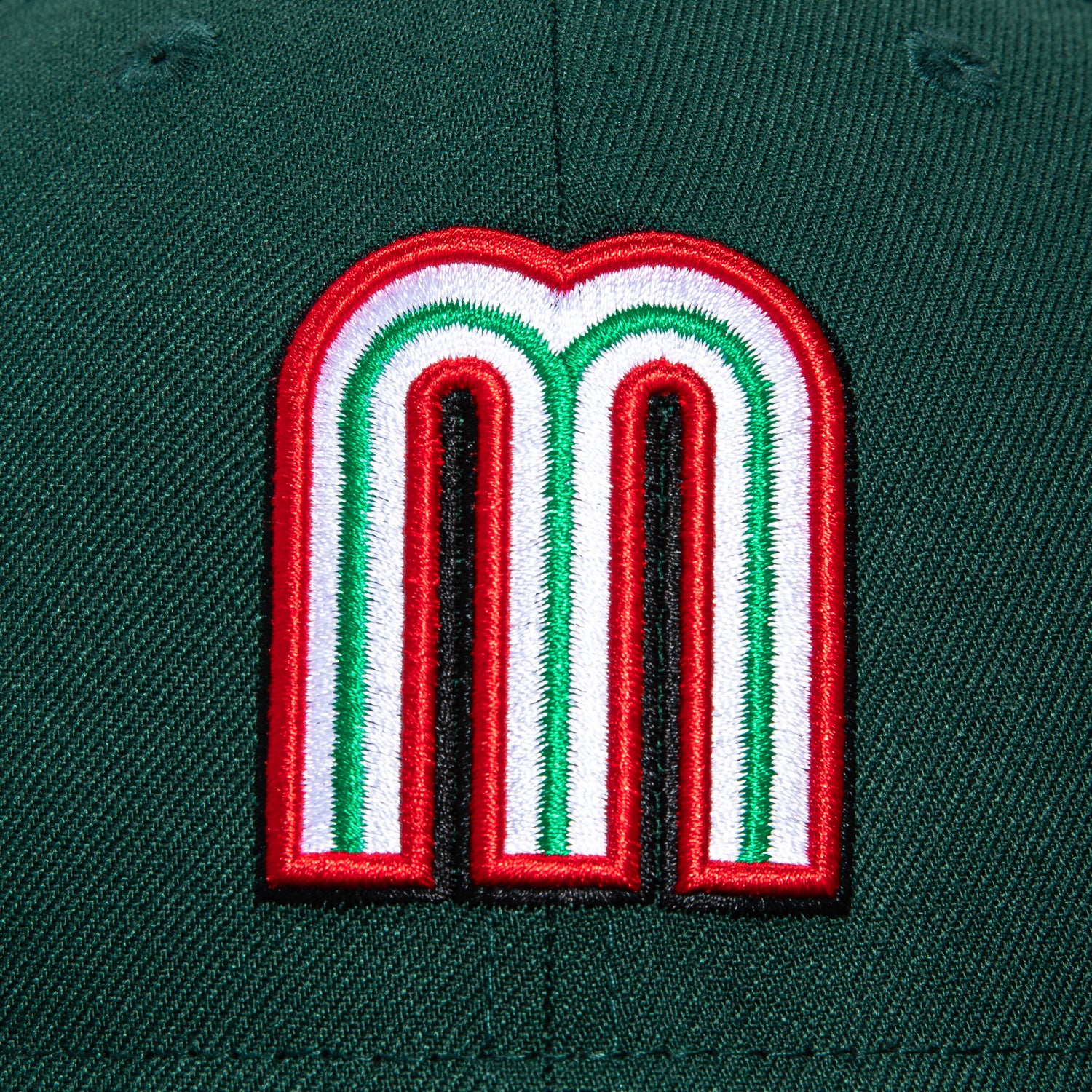 New Era 59Fifty Mexico World Baseball Classic Baseball Cap with Mexico Flag Patch - Green | Adjustable Snapback Hat for Baseball Fans & Streetwear Fashion