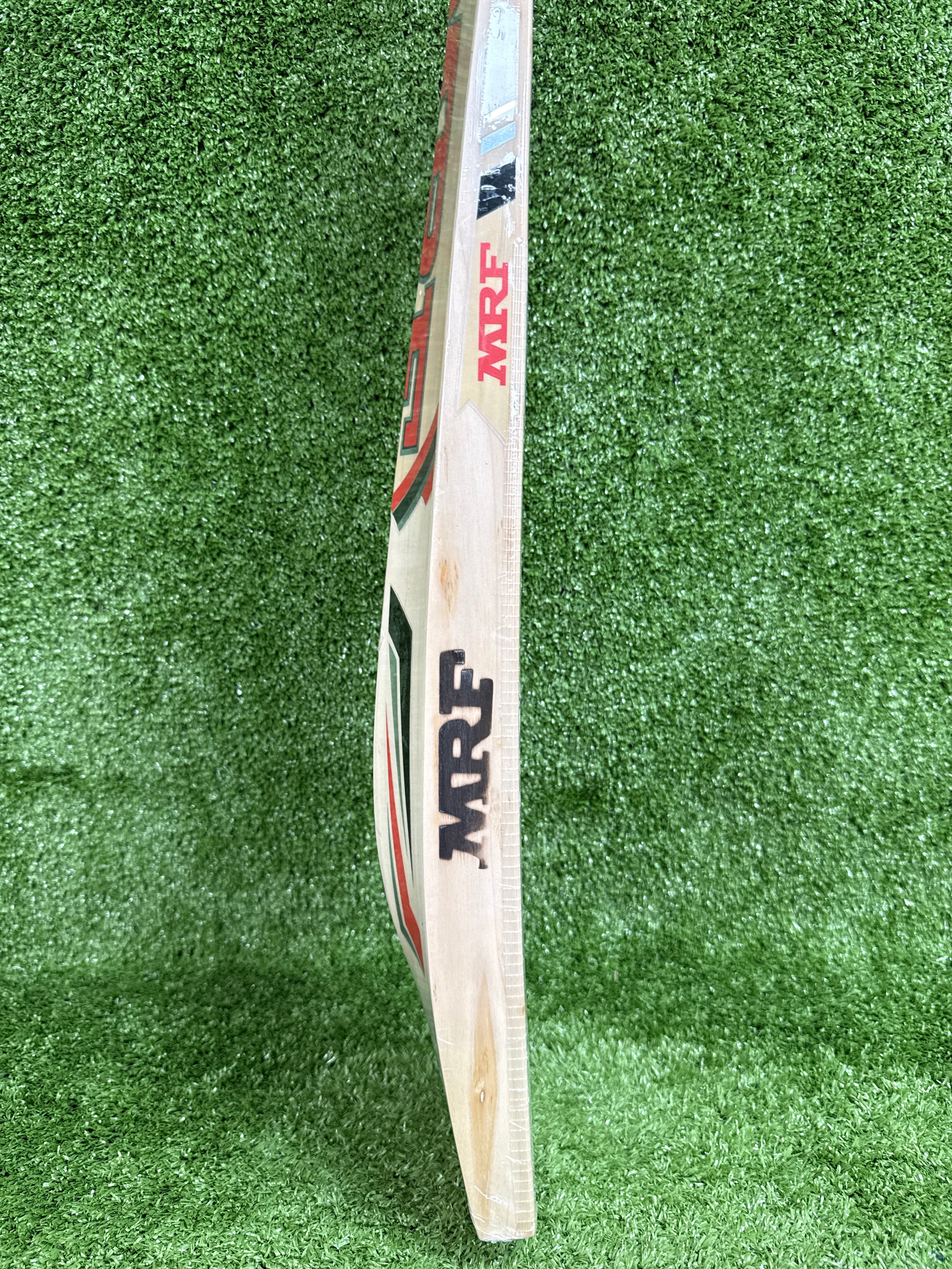 MRF Legend VK 18 300 Cricket Bat - Premium English Willow Cricket Bat for Professional Players - Perfect for Tournament Matches and Practice Sessions