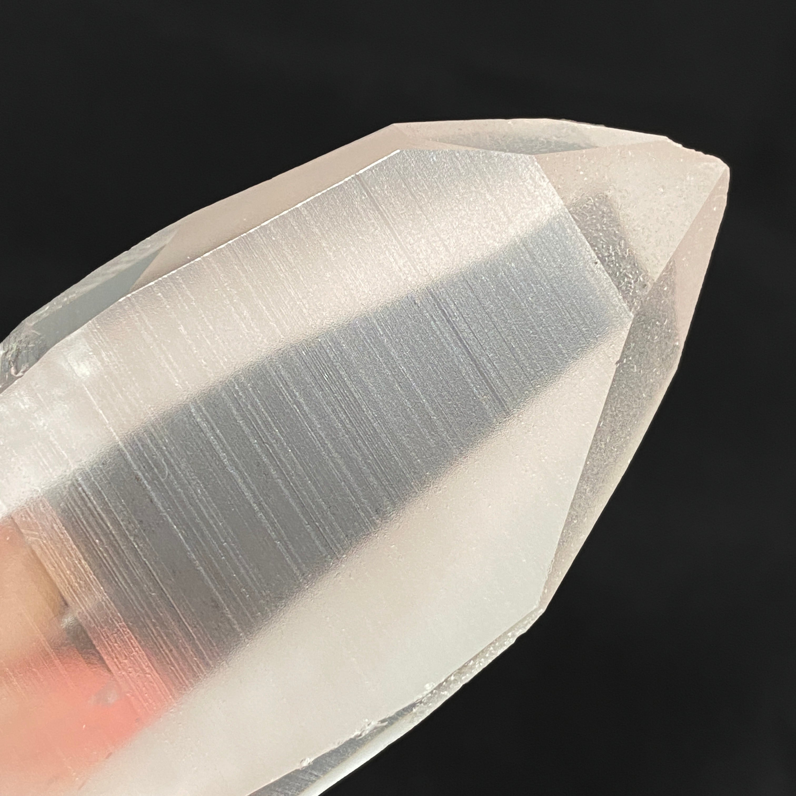 Lemurian Seed Crystal 109g 89x34mm High Quality Healing Stone for Meditation, Energy Work & Spiritual Growth - Perfect for Reiki, Chakra Balancing & Home Decor