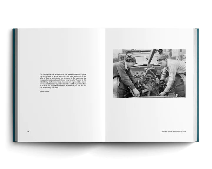 Eye to Eye: Portraits of Lesbians by JEB (Joan E. Biren) - LGBTQ+ Photography Book for Home Decor, Art Collection & Pride Month Gifts