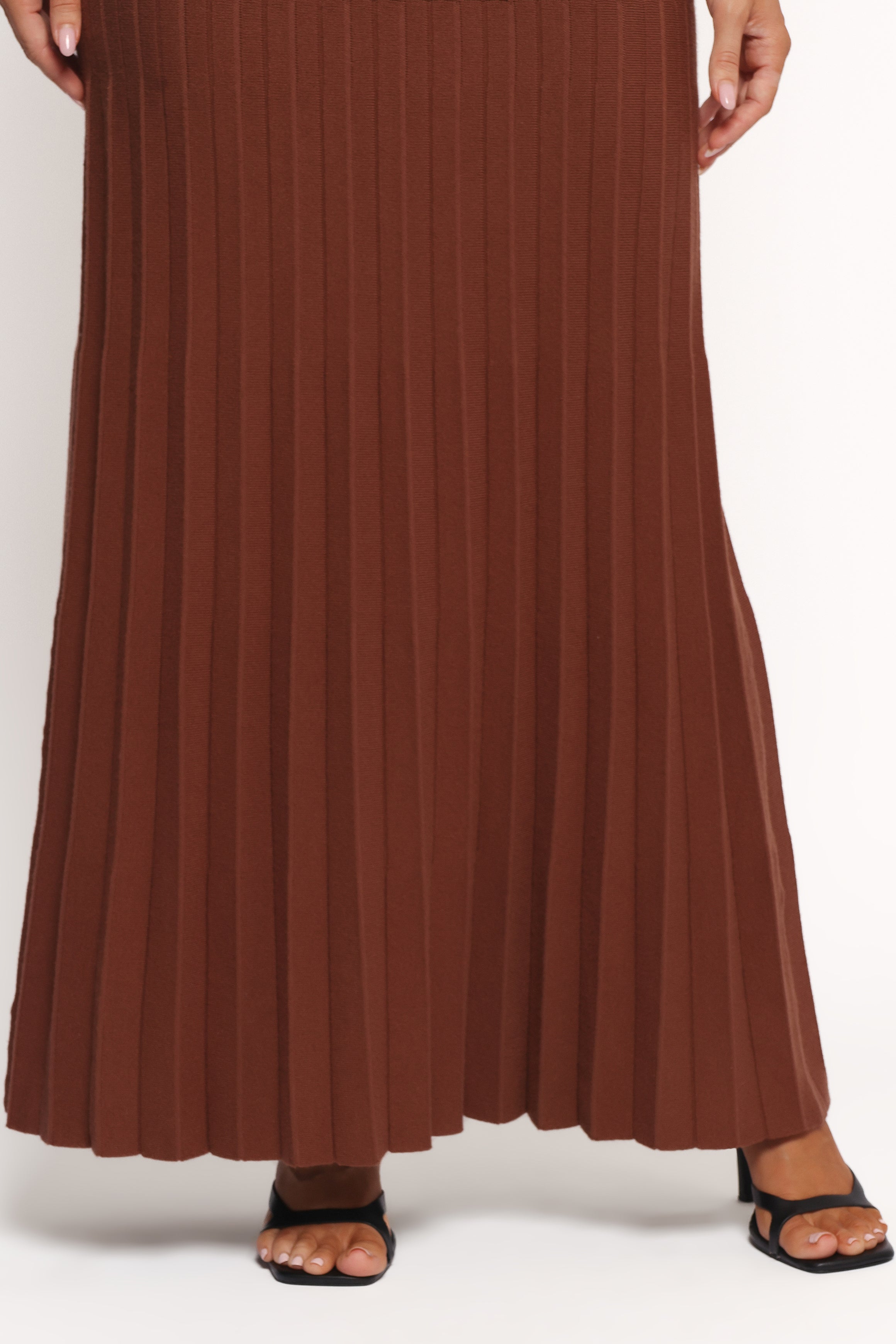Freeman Maxi Dress for Women - Elegant Brown Long Flowy Dress for Summer, Beach, and Casual Outings